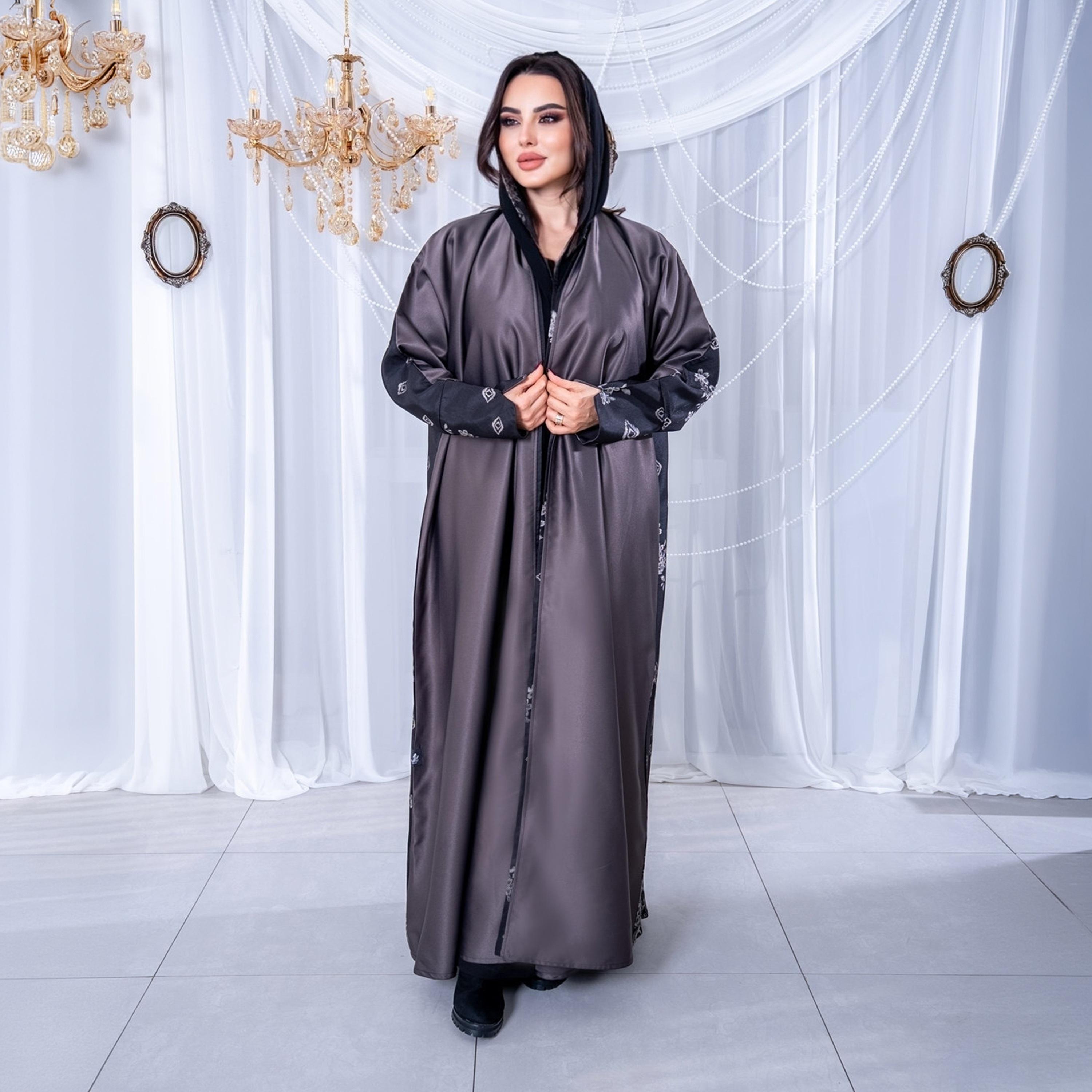 Elegant Hijab Multicolor Geometric Jacquard Crepe Women's Half Cloche Abaya with Hijab-women-arabicclothing-abayas-image-4