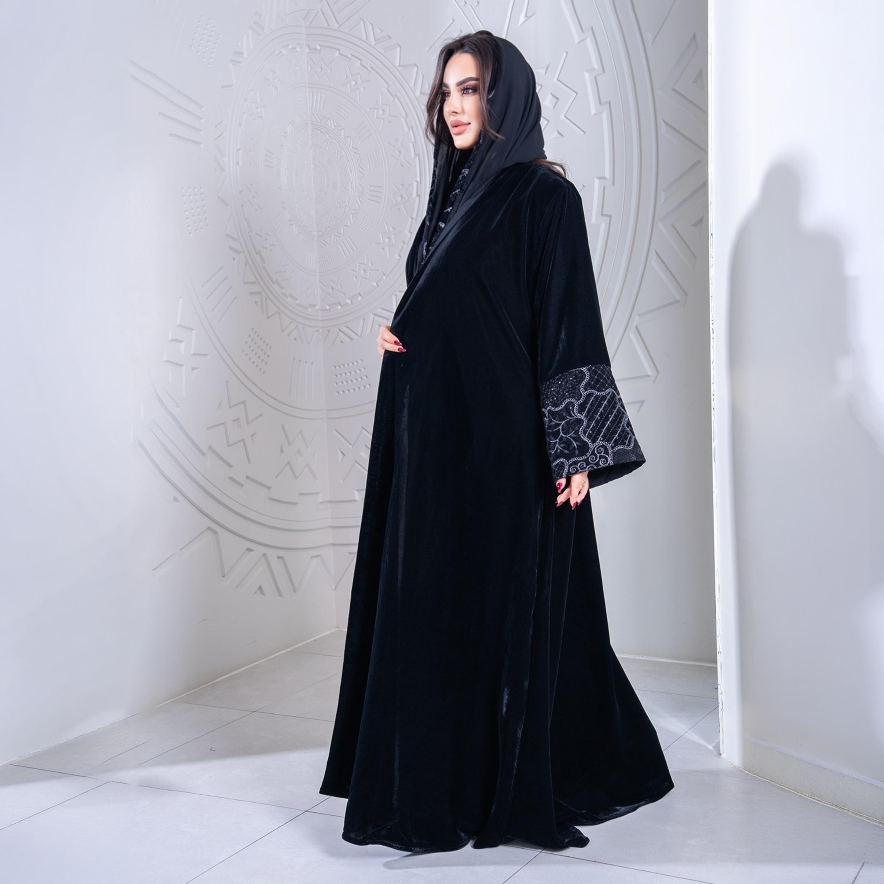 Elegant Hijab Blue Wide Sleeves Velvet Women's Evening Half Cloche Abaya with Hijab-women-arabicclothing-abayas-image-4