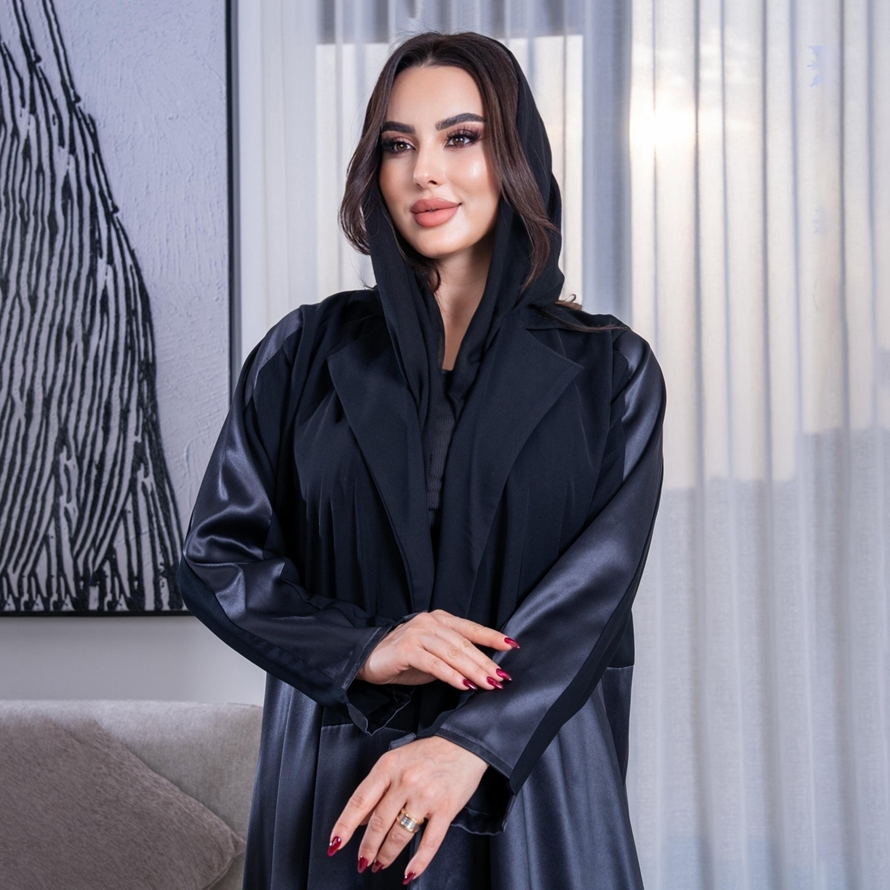 عباية سهرة نسائية "نصف كلوش" بياقة مطوية وتصميم بلونين قماش كريب - متعددة الألوان من إيليجنت حجاب-women-arabicclothing-abayas-image-2