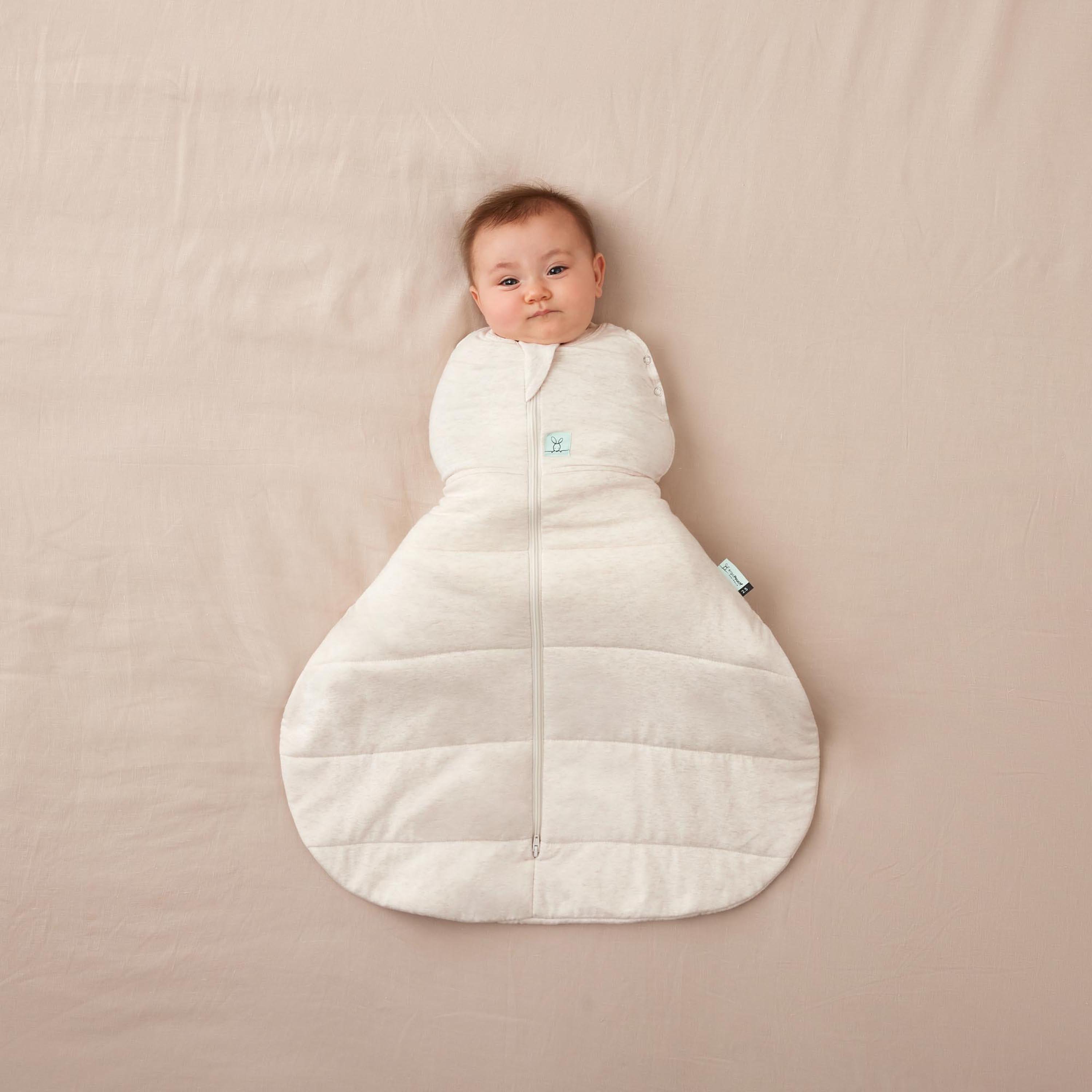 ergoPouch Hip Harness Cocoon Swaddle Bag 2.5 TOG - Oatmeal Marle-baby-nursery-blanketsandswaddles-swaddlesandsleepingbags-image-2