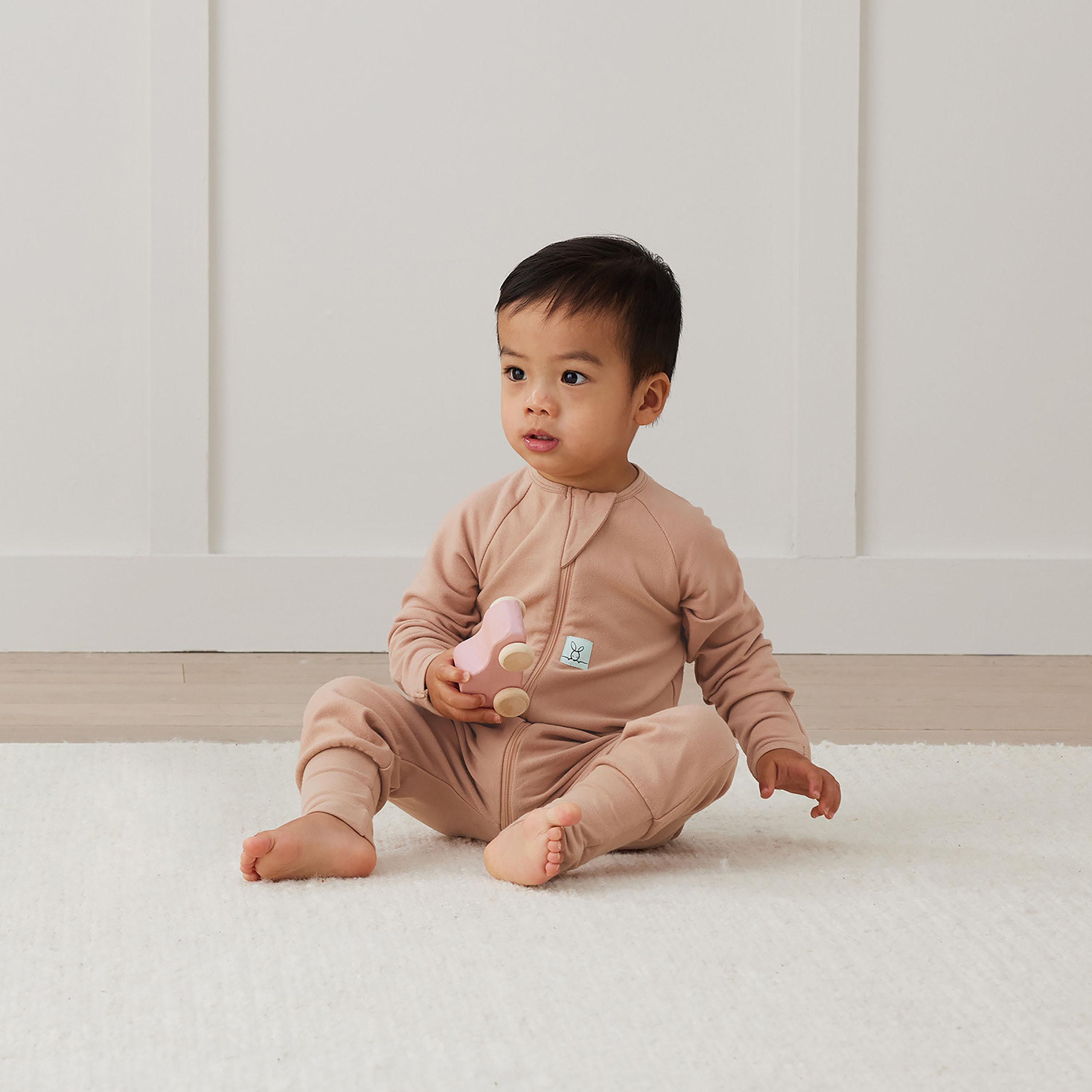 ergoPouch Layers Long Sleeve 1 TOG - Latte-baby-boys-clothing-nightwear-sleepsuits-image-4