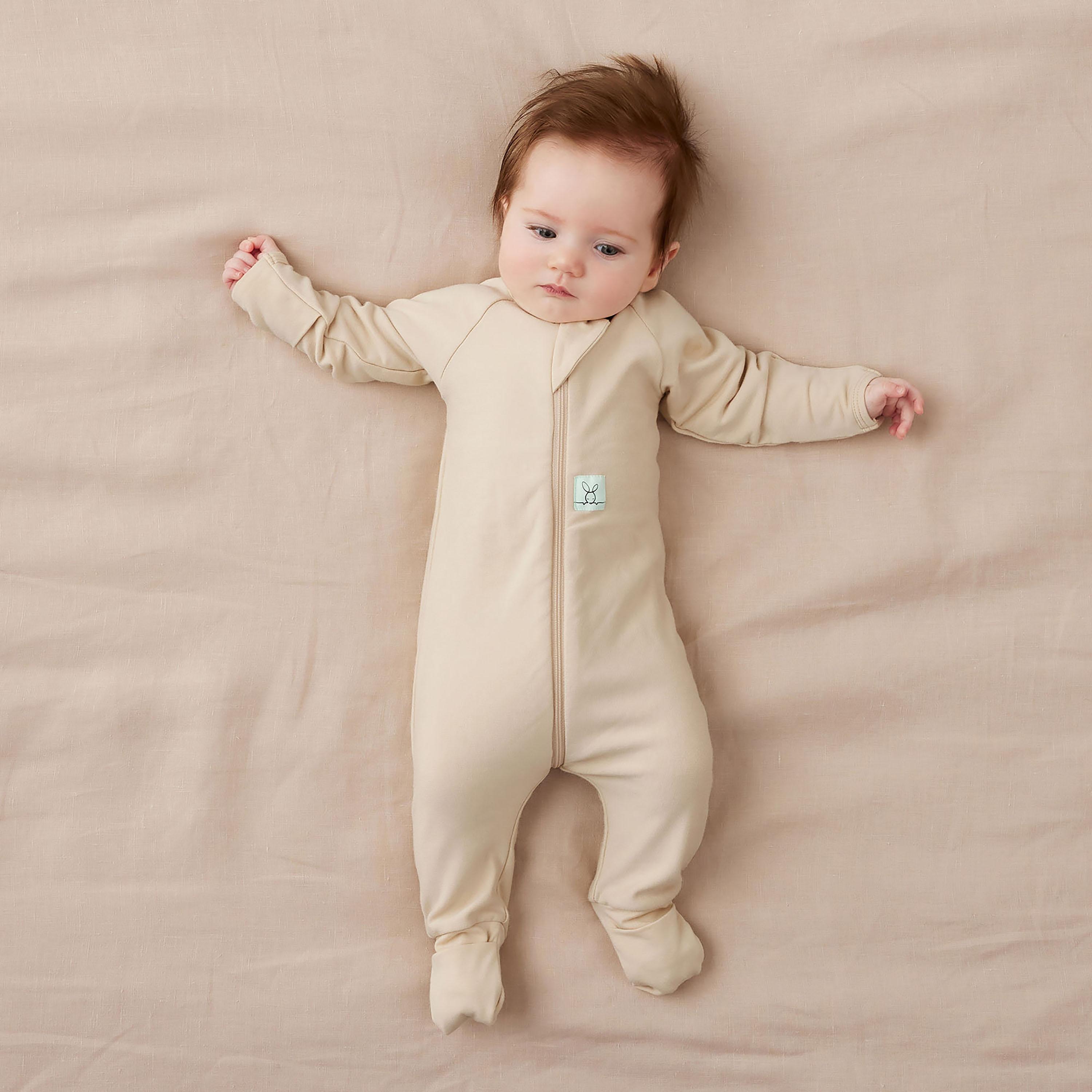 ergoPouch Layers Long Sleeve 1 TOG - Vanilla-baby-boys-clothing-nightwear-sleepsuits-image-3