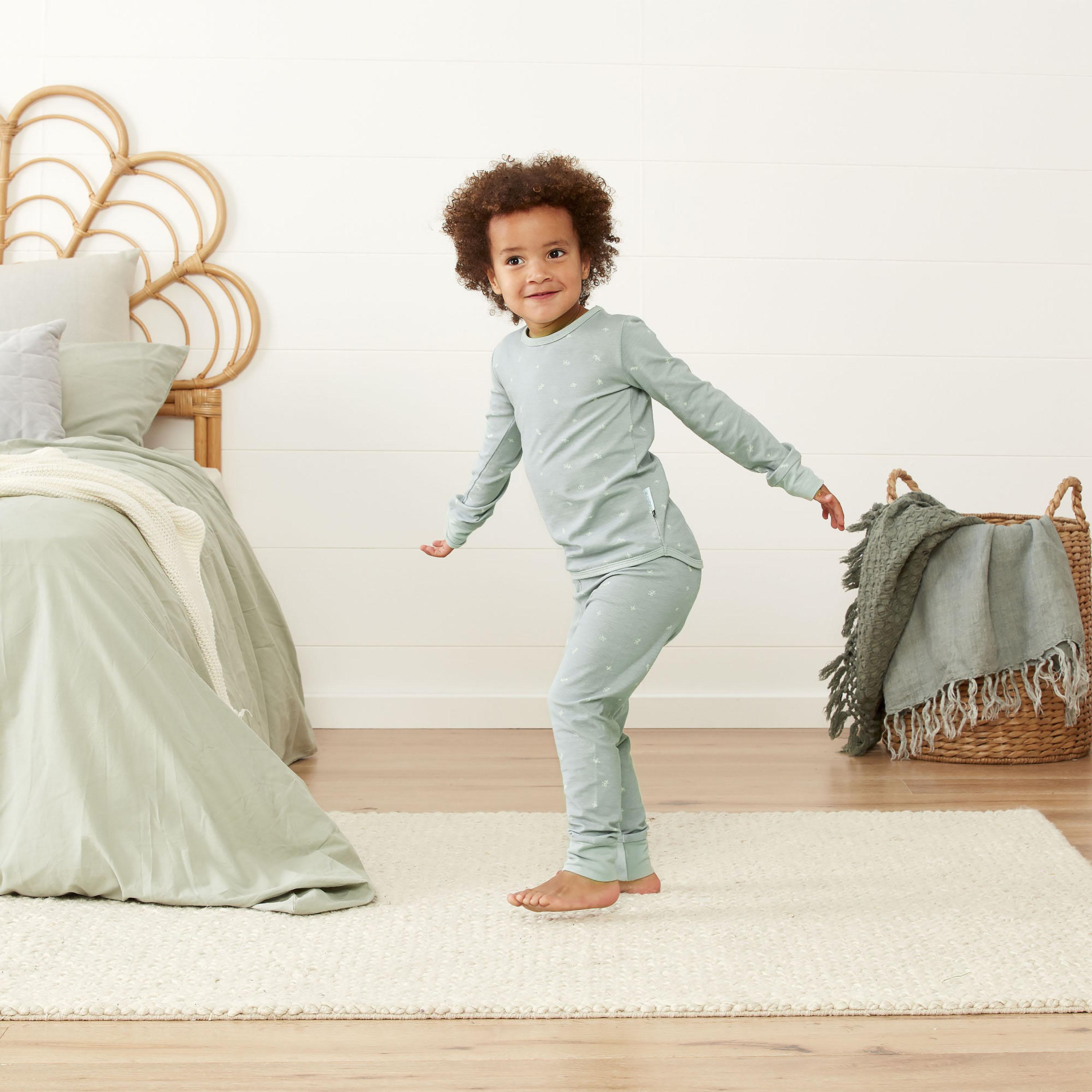 ergoPouch Long Sleeve Top & Pyjamas Set 0.2 TOG - Sage-baby-boys-clothing-nightwear-pyjamasets-image-8