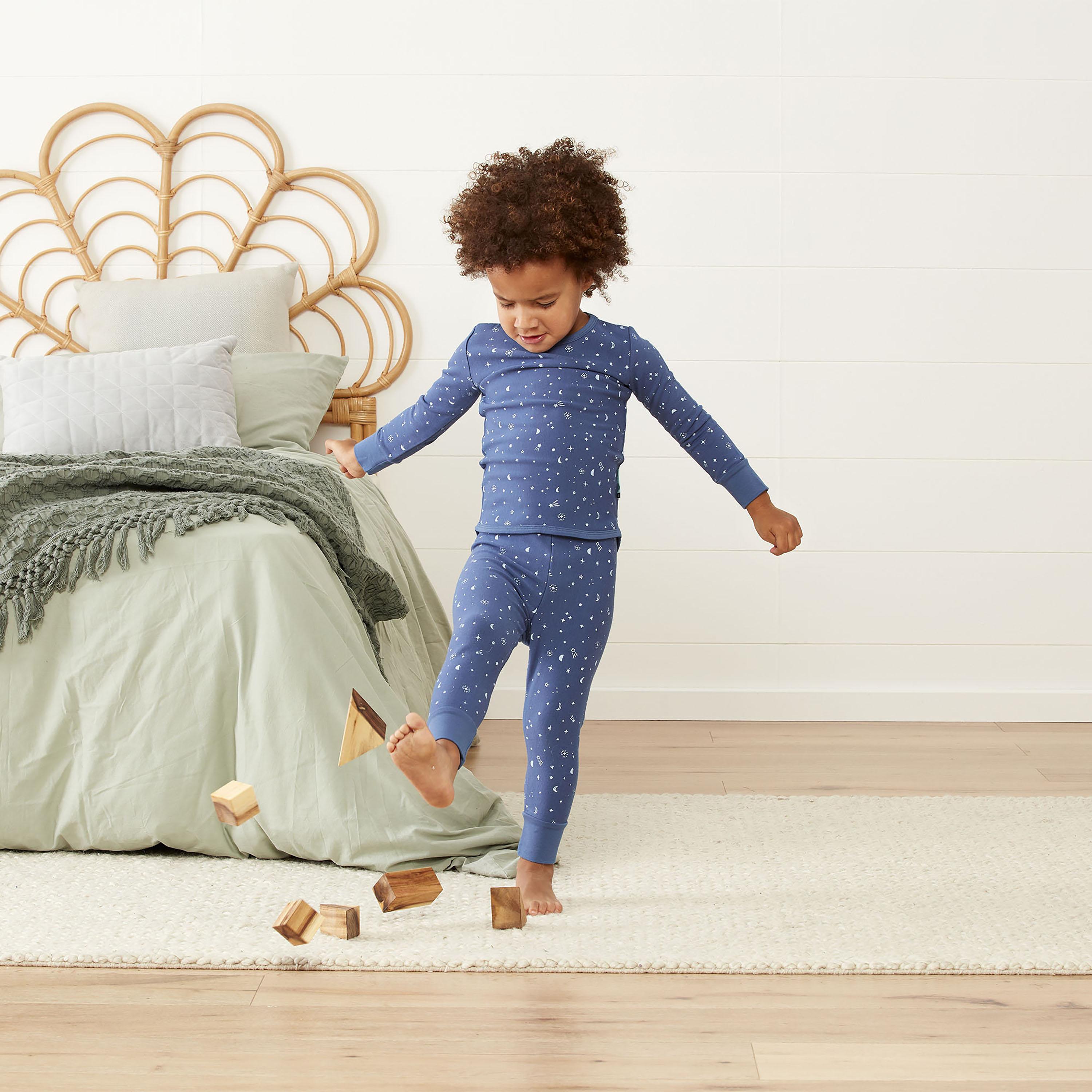ergoPouch Long Sleeve Top & Pyjamas Set 1 TOG - Night Sky-baby-boys-clothing-nightwear-pyjamasets-image-6