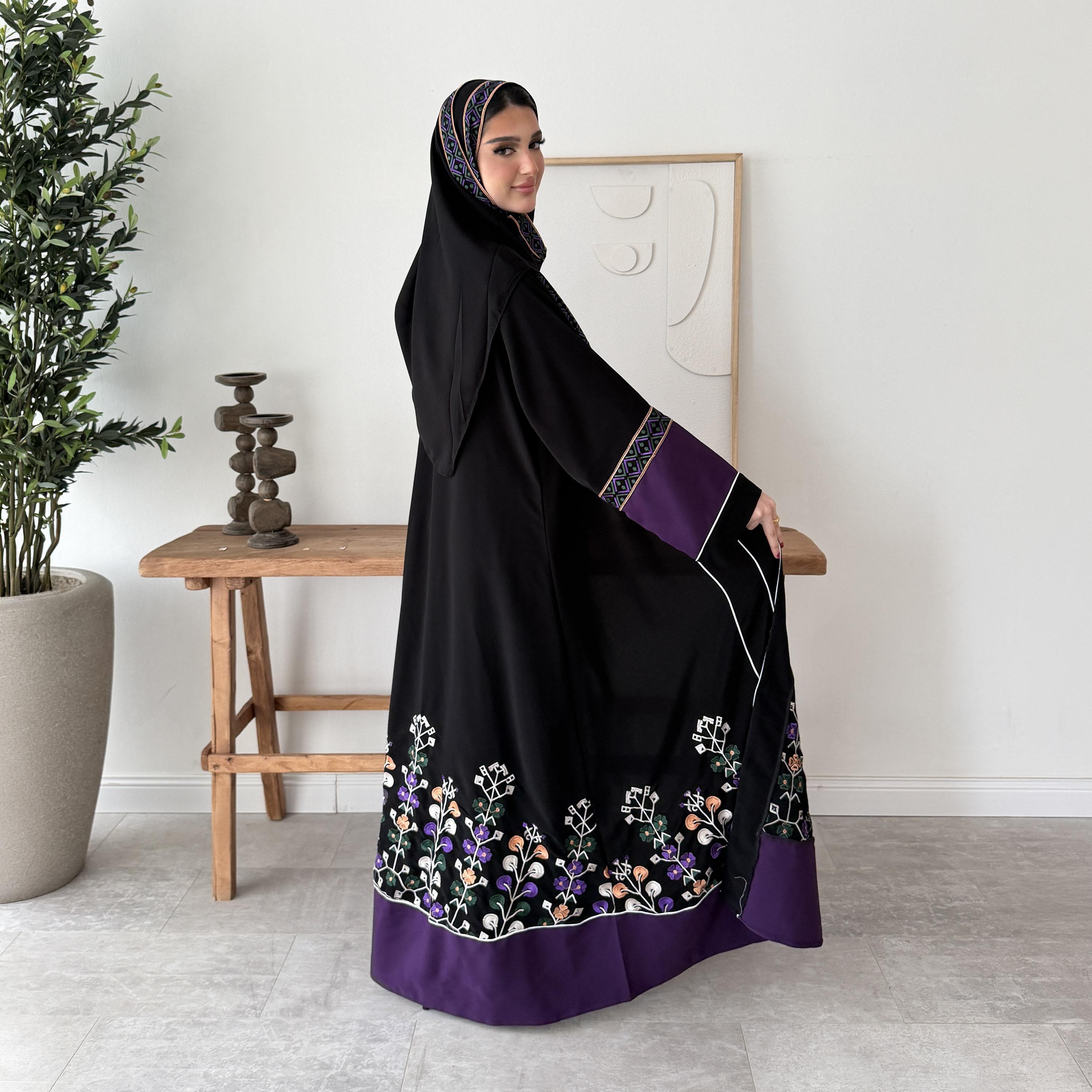 Lusin abaya Black Embroidered Wide Sleeves Royal Crepe Women's Evening Abaya with Hijab-women-arabicclothing-abayas-image-7