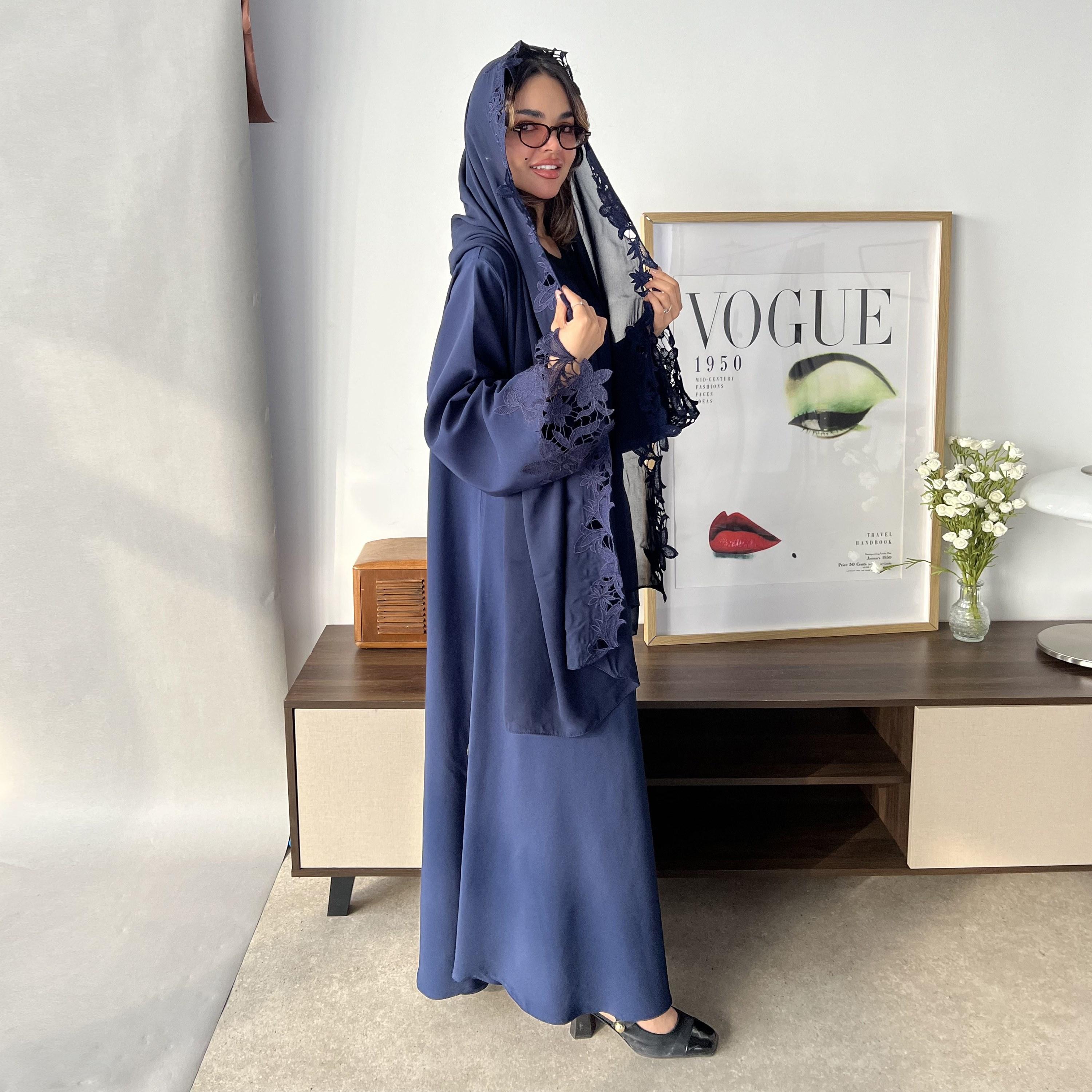 Lusin abaya Floral Embroidered Wide Sleeves Ukrainian Crepe Women's Flared Style Abaya with Hijab-women-arabicclothing-abayas-image-6
