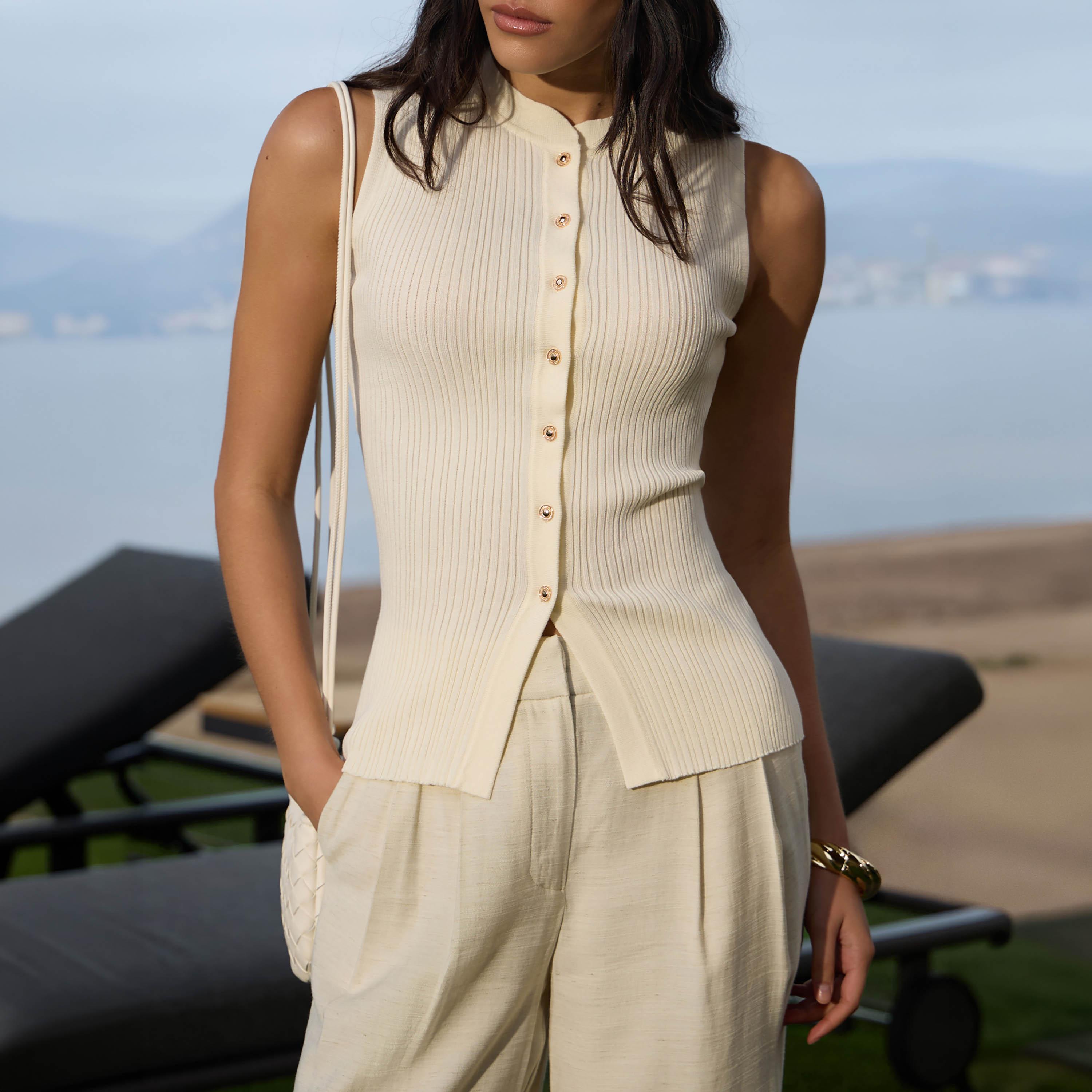 توب مضلع بياقة للنساء من ليتشي-women-clothing-shirtsandblouses-blouses-image-4
