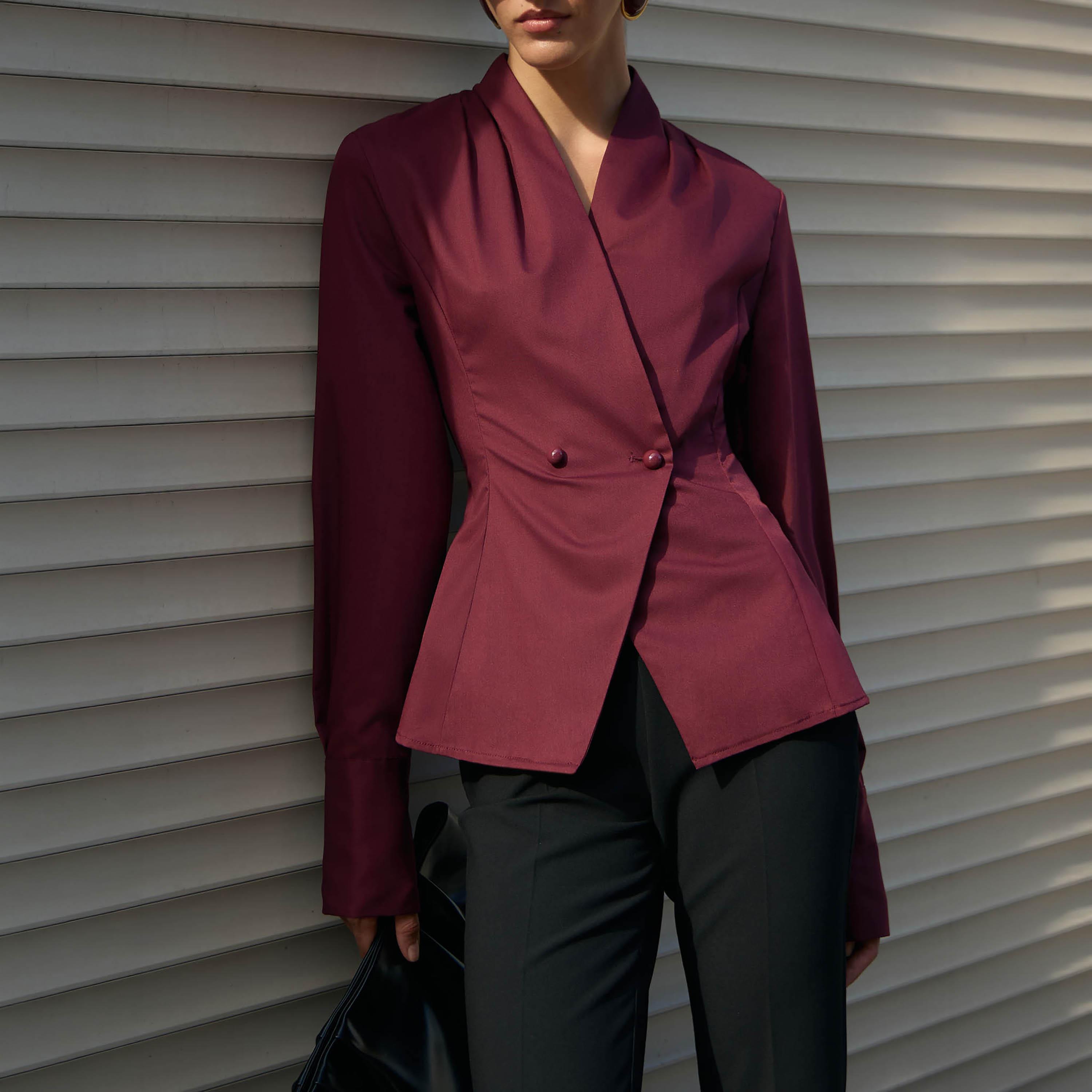 بلازر نسائي بياقة مطوية باللون الماروني من ليتشي-women-clothing-coatsandjackets-blazers-image-4