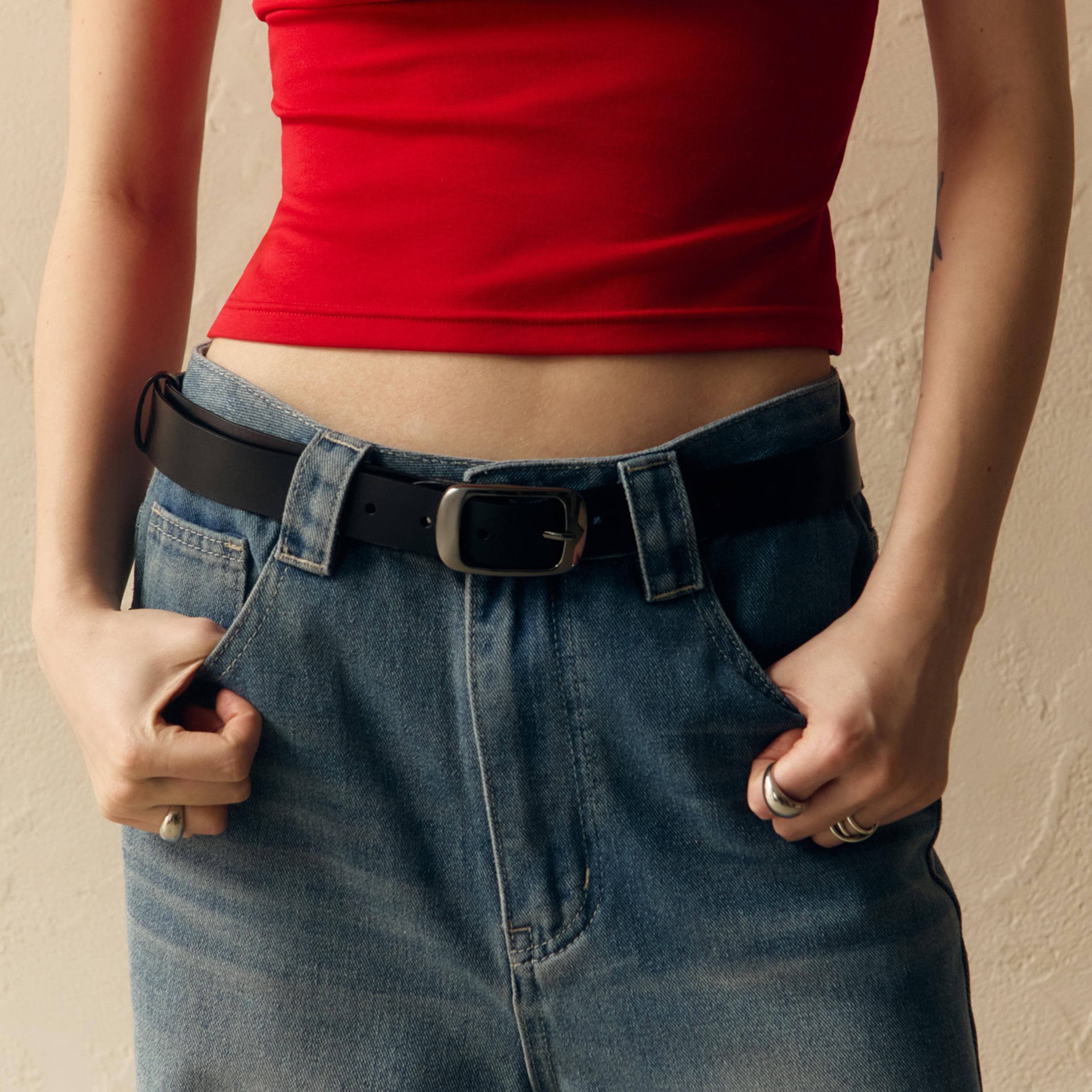 حزام ليتشي جلدي عريض للنساء بلون أسود وإبزيم دبوس | مقاس موحد | blt0187-women-clothingaccessories-belts-image-3
