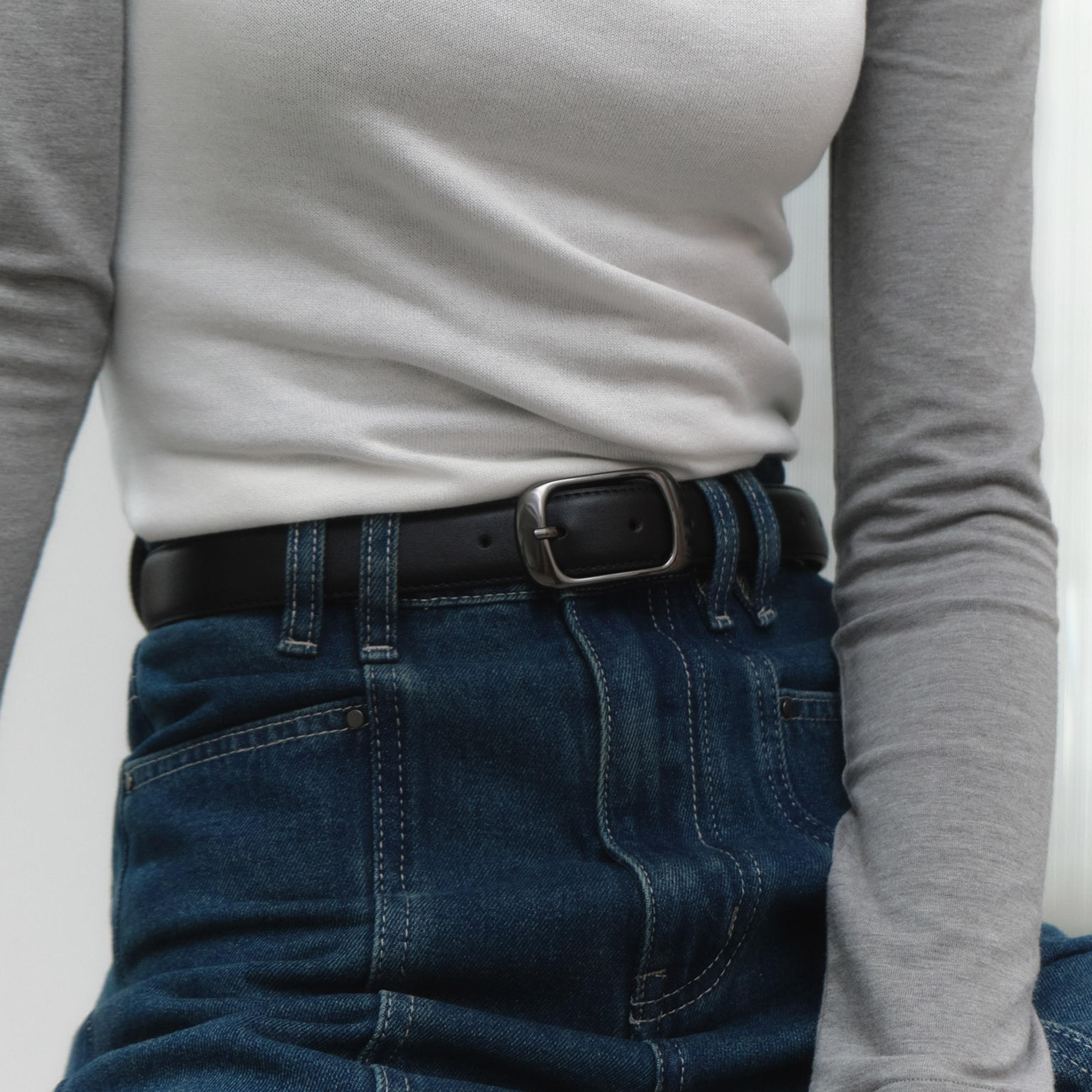 حزام ليتشي جلدي عريض للنساء بلون أسود وإبزيم دبوس | مقاس موحد | blt0206-women-clothingaccessories-belts-image-3