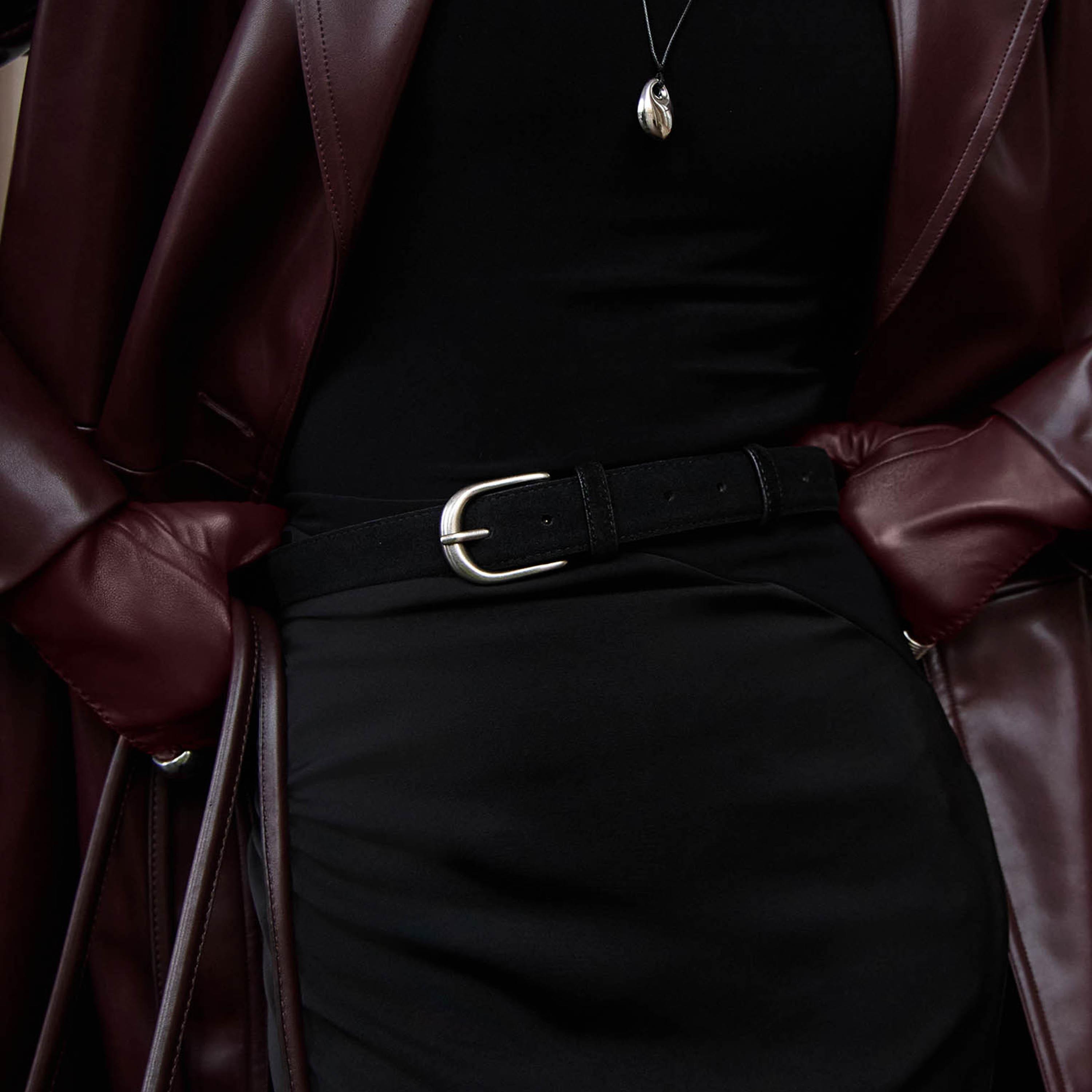 حزام ليتشي جلدي عريض للنساء بلون أسود وإبزيم دبوس | مقاس موحد | blt0226-women-clothingaccessories-belts-image-2