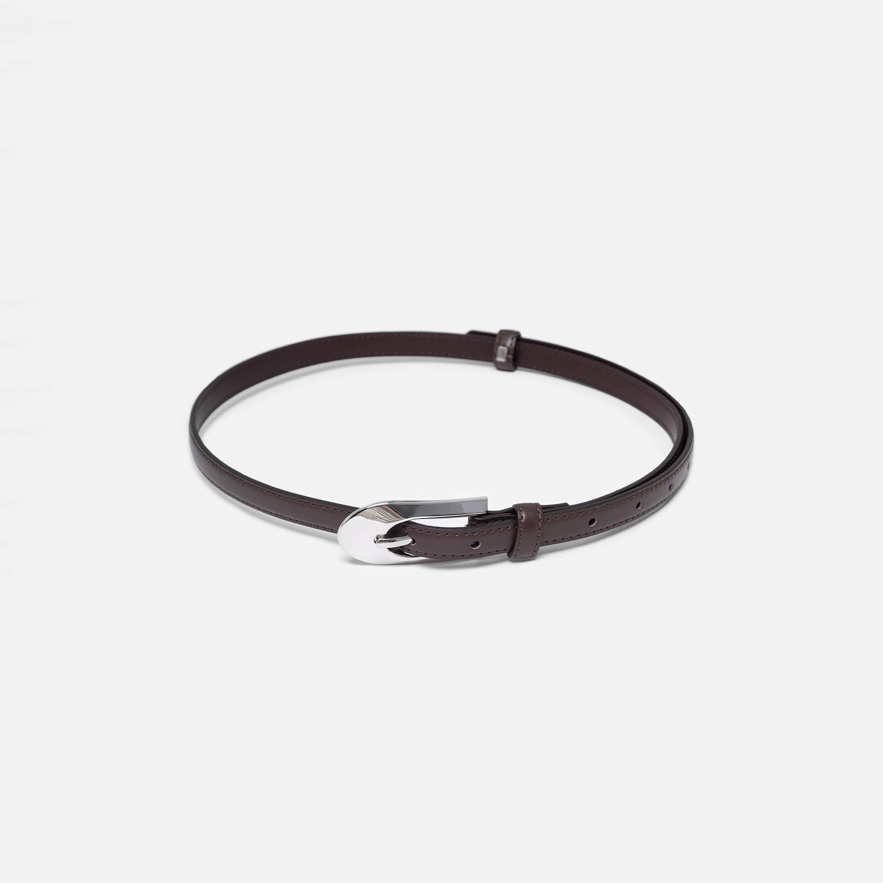 حزام ليتشي جلدي رفيع للنساء بلون بني وإبزيم دبوس | مقاس موحد | blt0290-women-clothingaccessories-belts-image-2