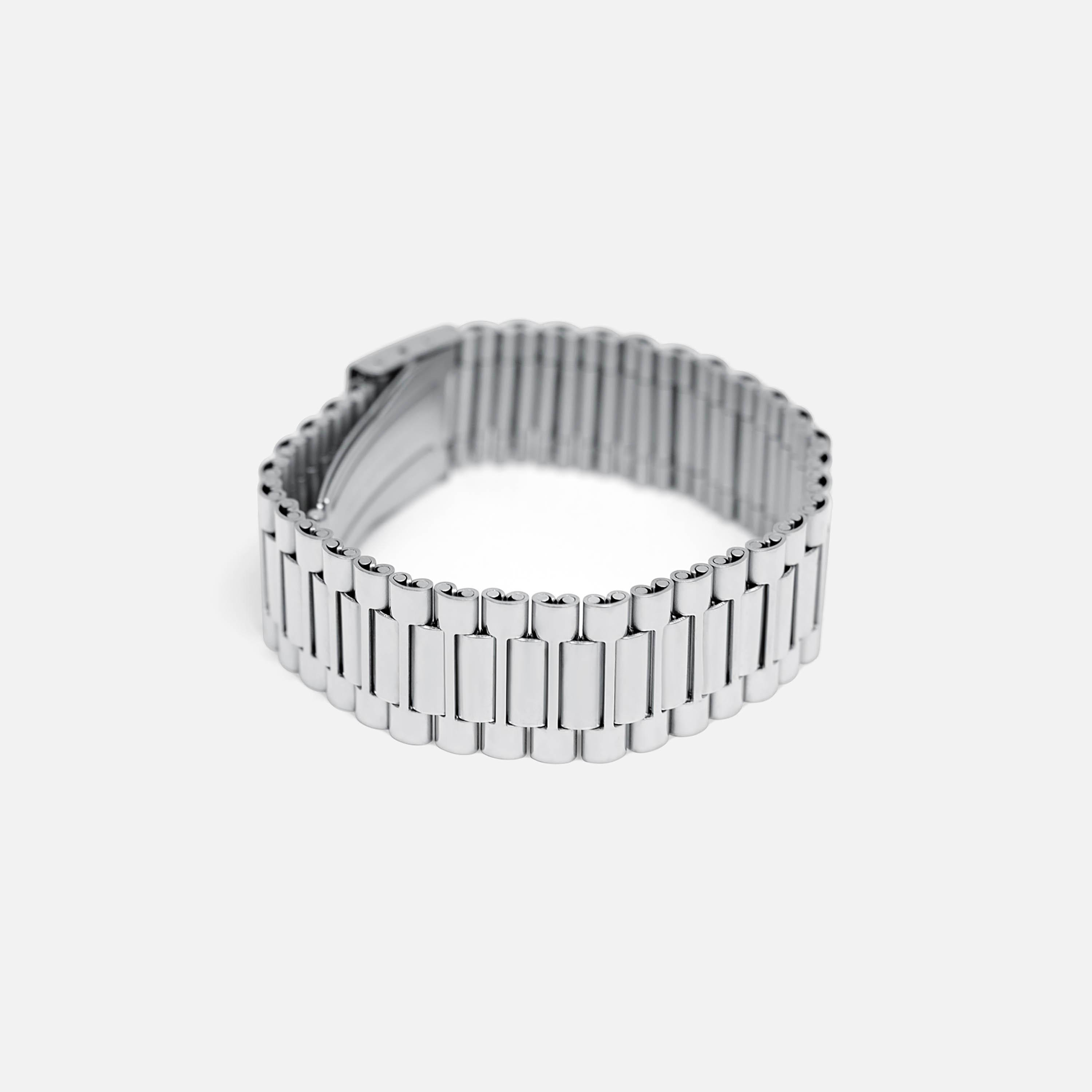 سوار ليتشي فضي من الستانلس ستيل بتصميم مرن-women-watchesandjewellery-jewellery-banglesandbracelets-image-2
