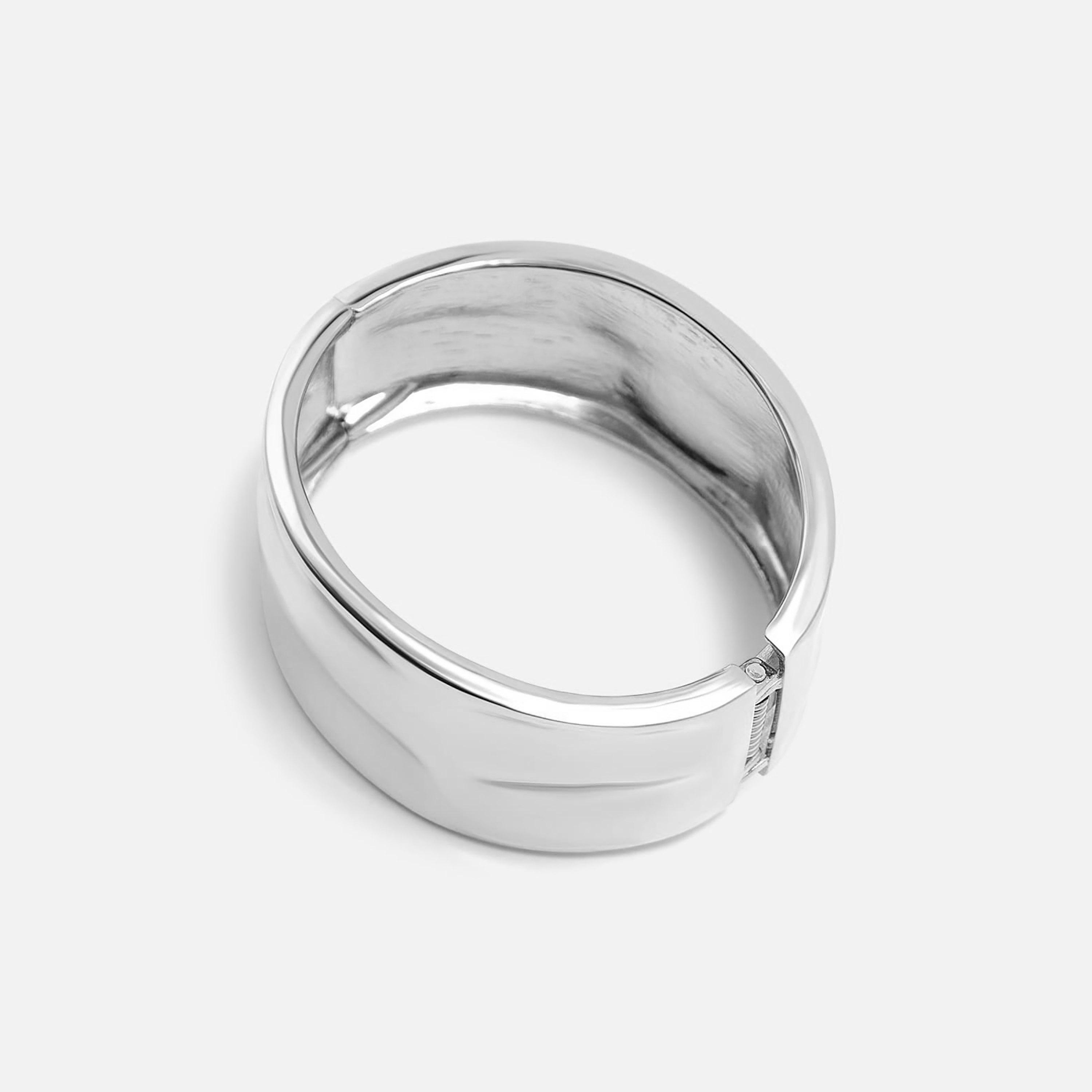 سوار ليتشي فضي من سبيكة الزنك بتصميم عريض-women-watchesandjewellery-jewellery-banglesandbracelets-image-3