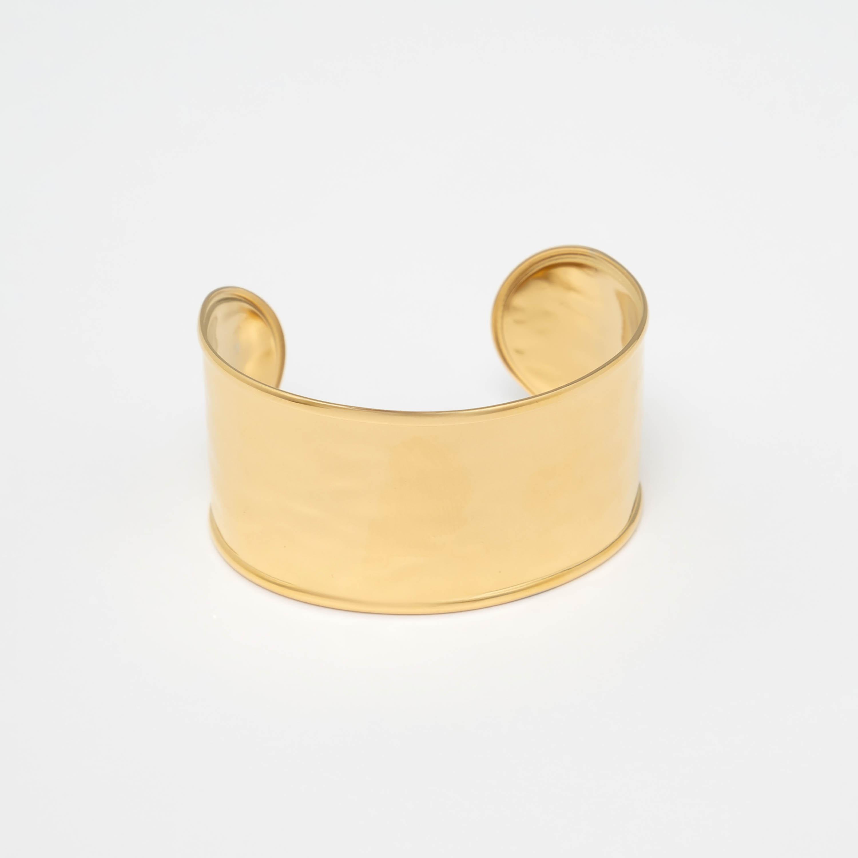 سوار ليتشي ذهبي من الستانلس ستيل بتصميم ضخم-women-watchesandjewellery-jewellery-banglesandbracelets-image-1