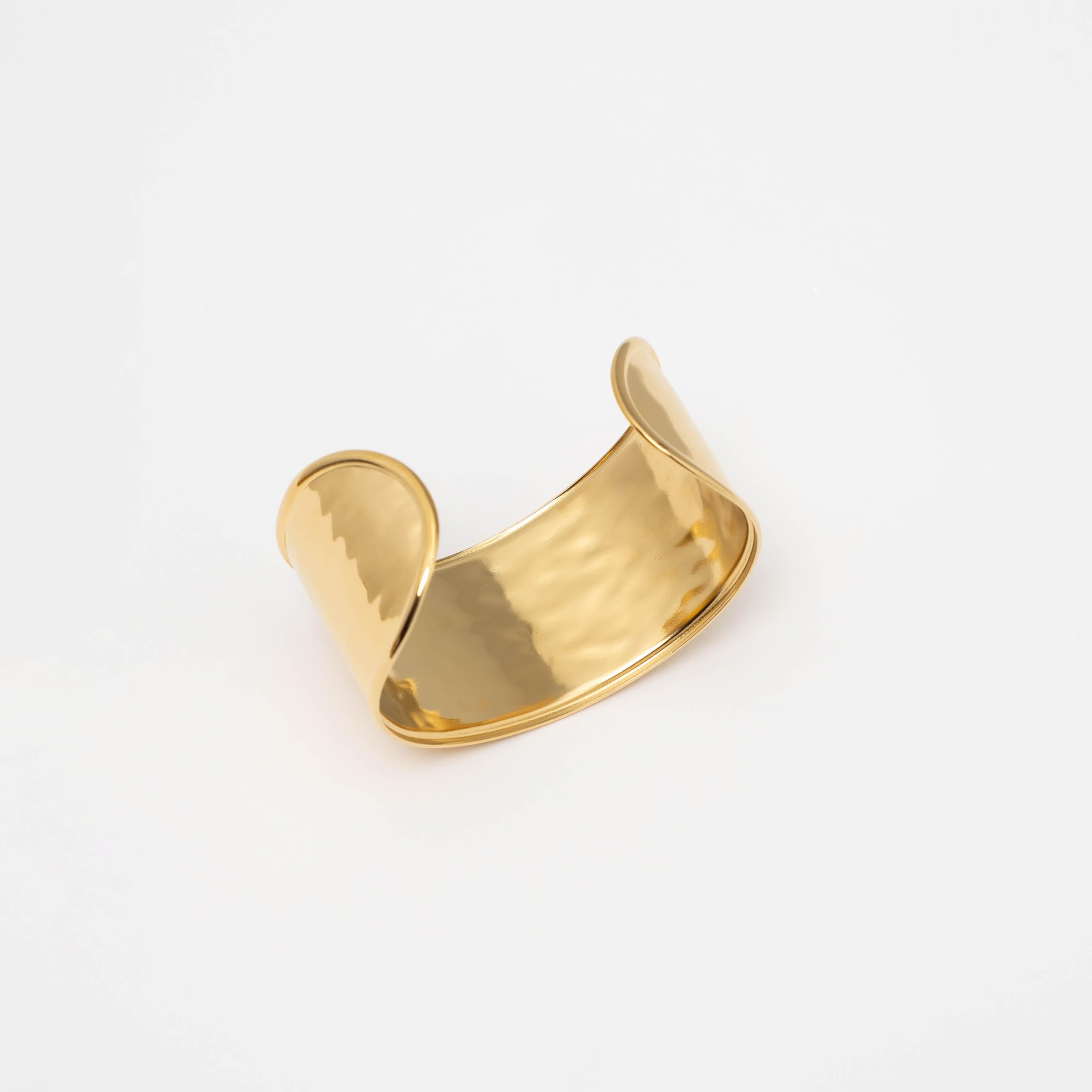 سوار ليتشي ذهبي من الستانلس ستيل بتصميم ضخم-women-watchesandjewellery-jewellery-banglesandbracelets-image-3