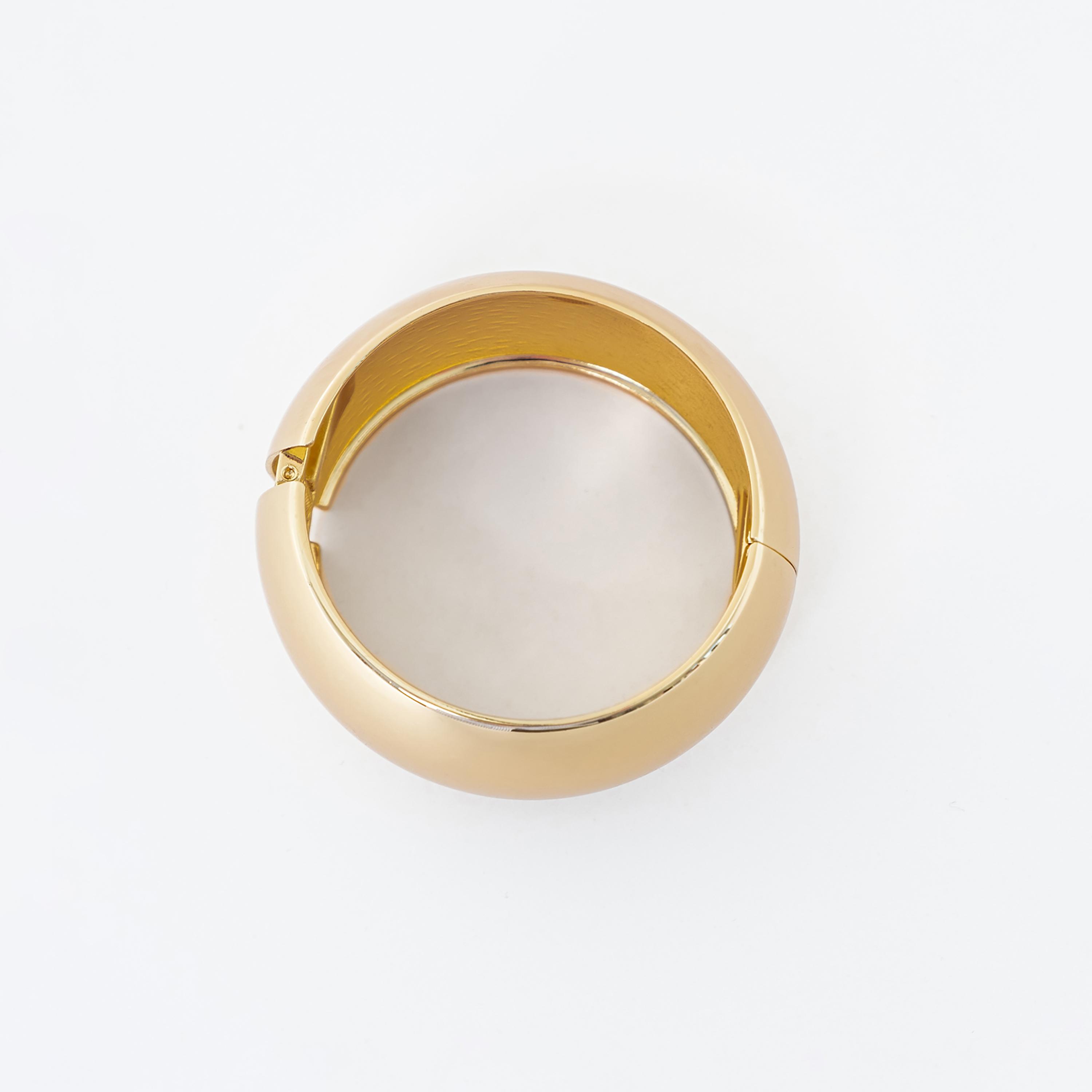 سوار ليتشي ذهبي من سبيكة النحاس بتصميم ضخم-women-watchesandjewellery-jewellery-banglesandbracelets-image-3