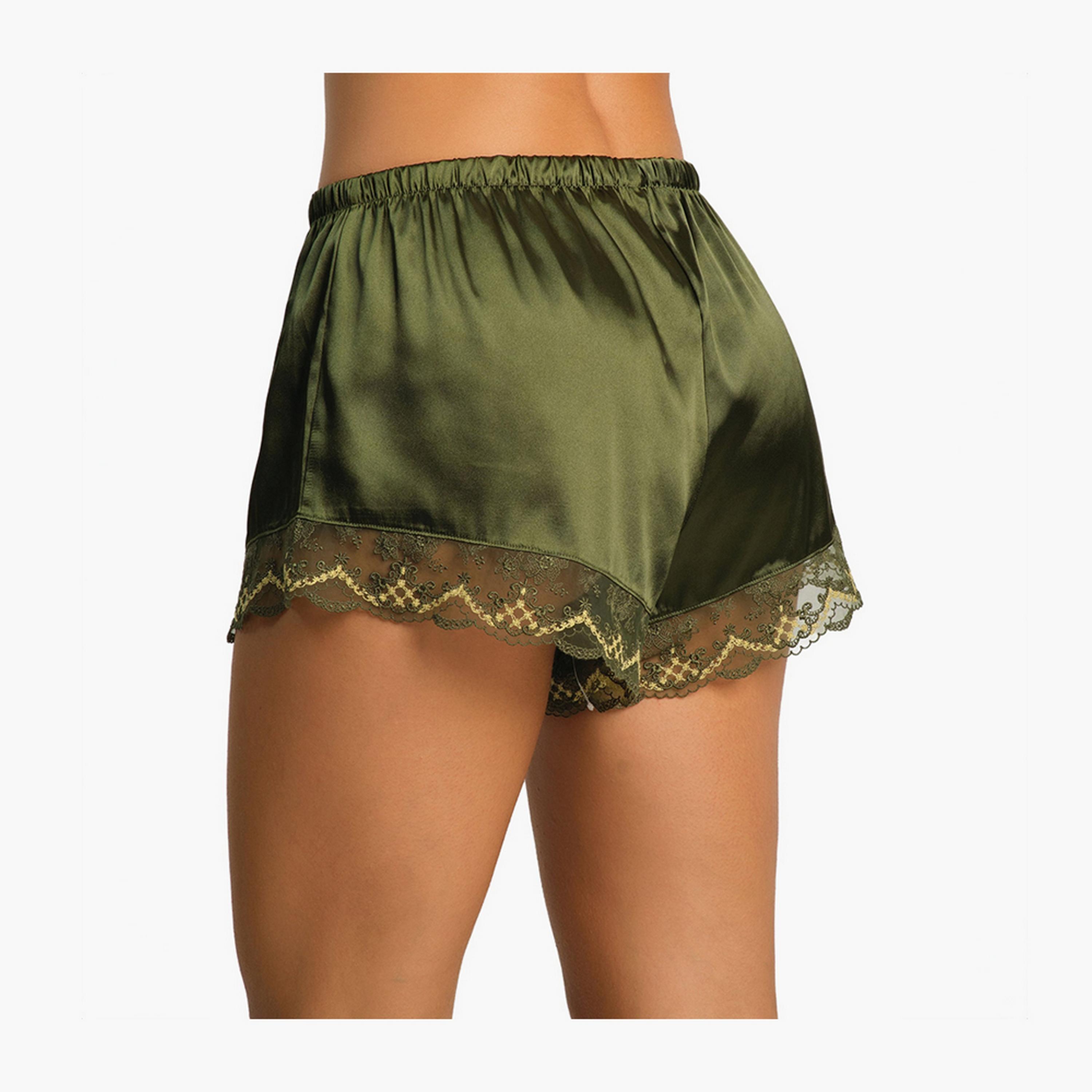 شورتات نسائية دانتيل مريحة بخصر مطاطي من إيزلا آند إيفي-women-clothing-nightwear-pyjamas-bottoms-image-2