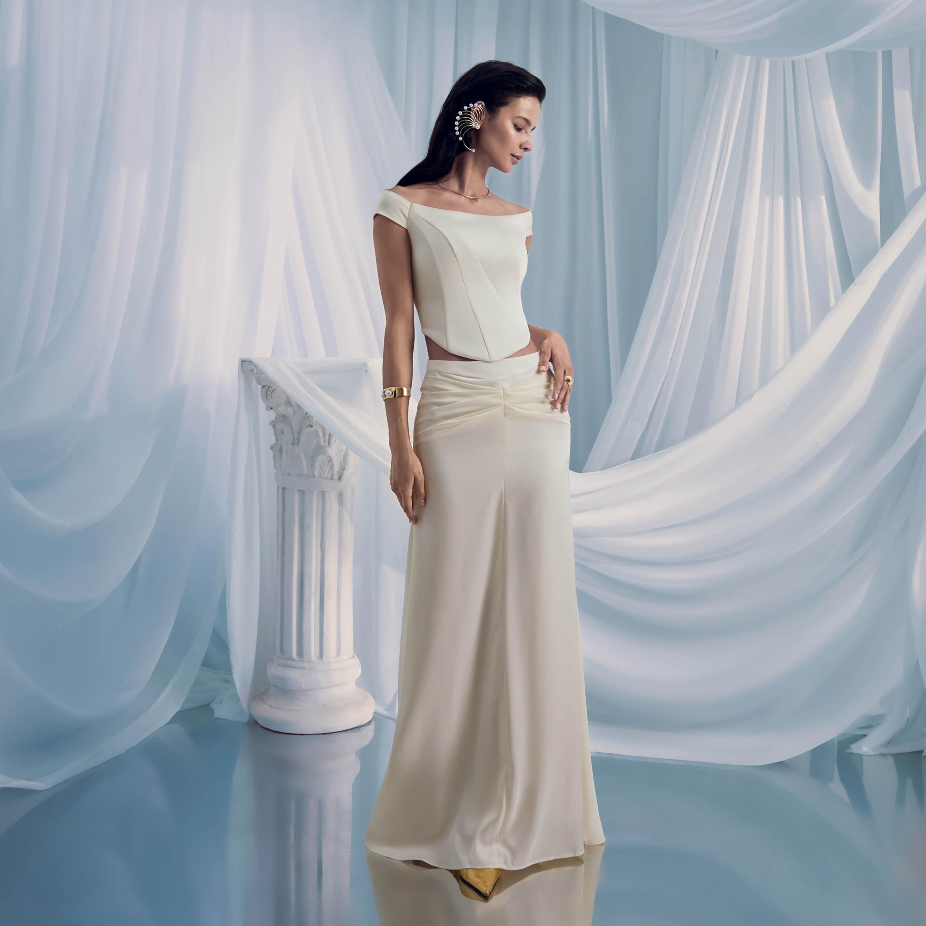 مشد (كورسيه) ستان بألواح غير متماثلة للنساء باللون الكريمي من ليتشي-women-clothing-lingerie-corsets-image-2