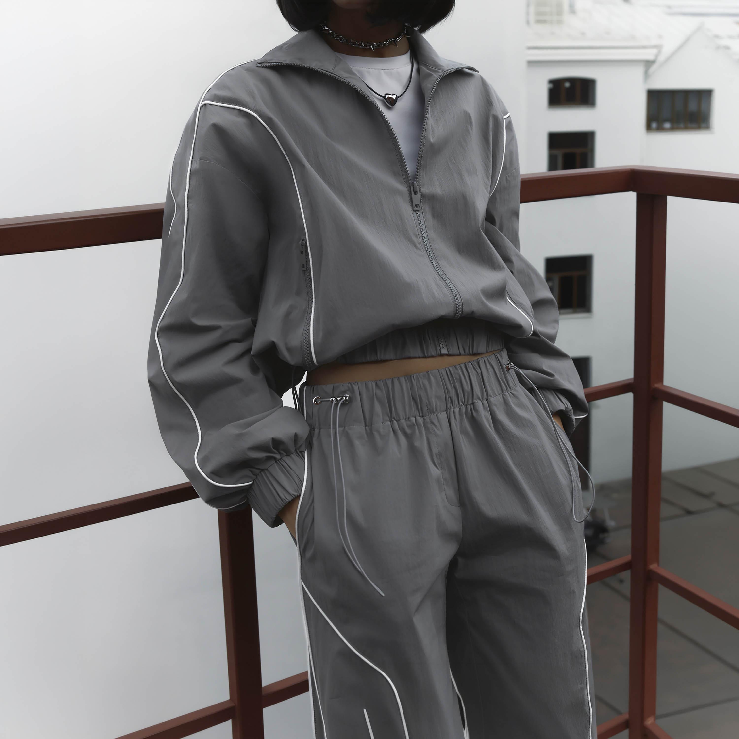 جاكيت واقٍ من الرياح حريمي بياقة مرتفعة وأكمام مسدلة وتفاصيل أشرطة من ليتشي-women-winterwear-coatsandjackets-jackets-image-1