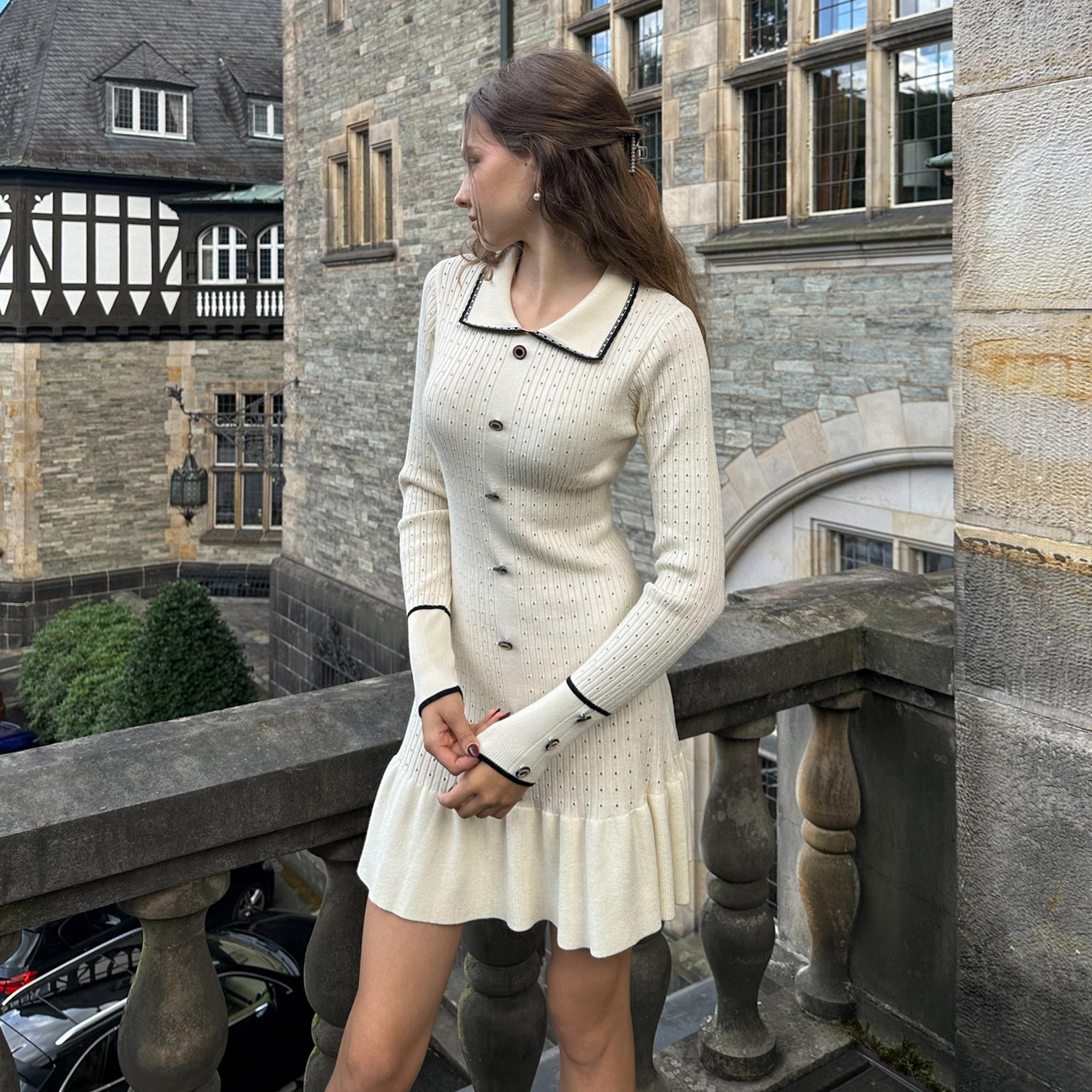فستان ميني مضلع بياقة وخصر منخفض للنساء باللون الأبيض من ليتشي-women-clothing-dresses-image-2