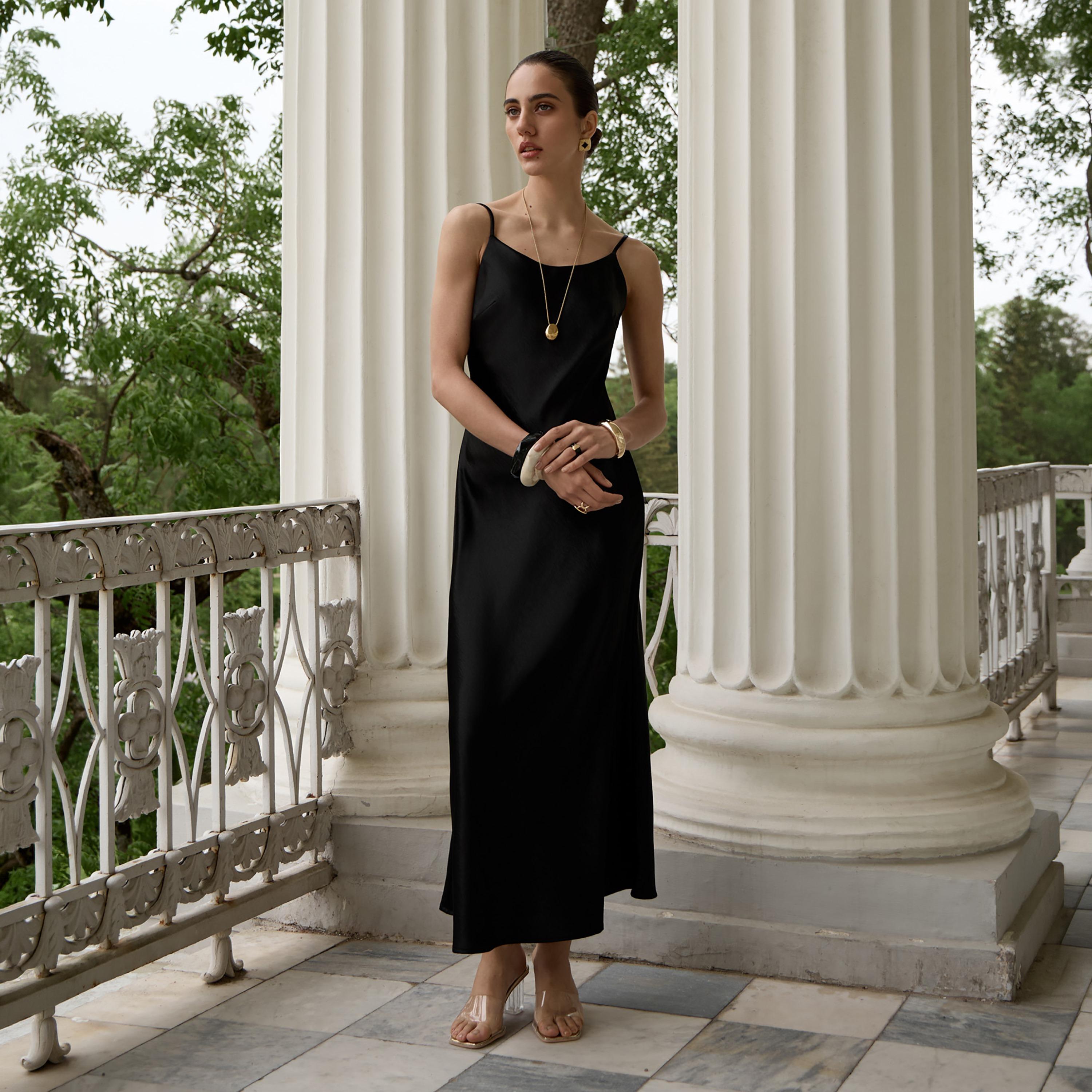 فستان سهرة ماكسي (سليب) ستان بتأثير مجعد وحمالات كتف من ليتشي-women-clothing-dresses-image-2