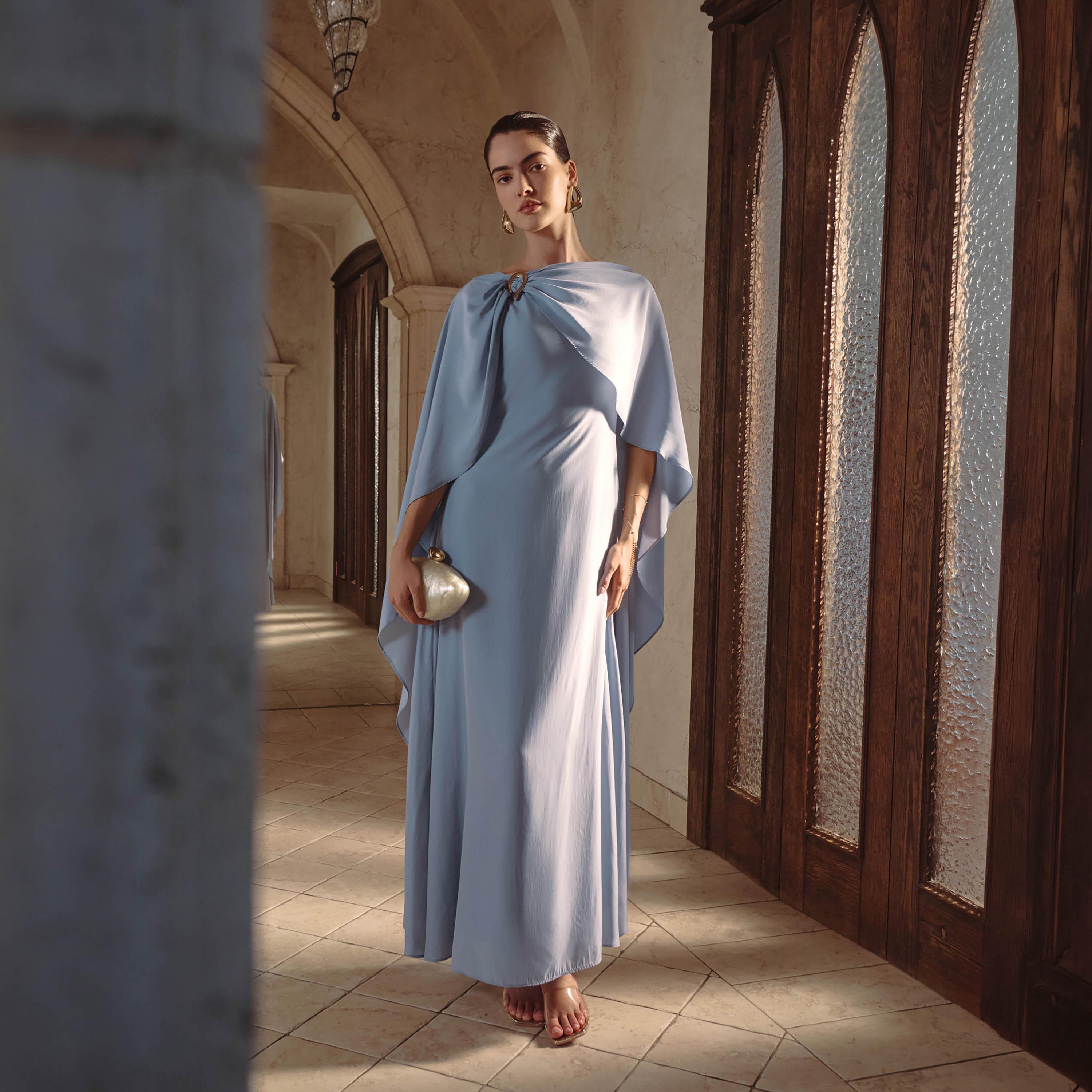 فستان ماكسي مع كيب للنساء من ليتشي-women-clothing-dresses-image-1