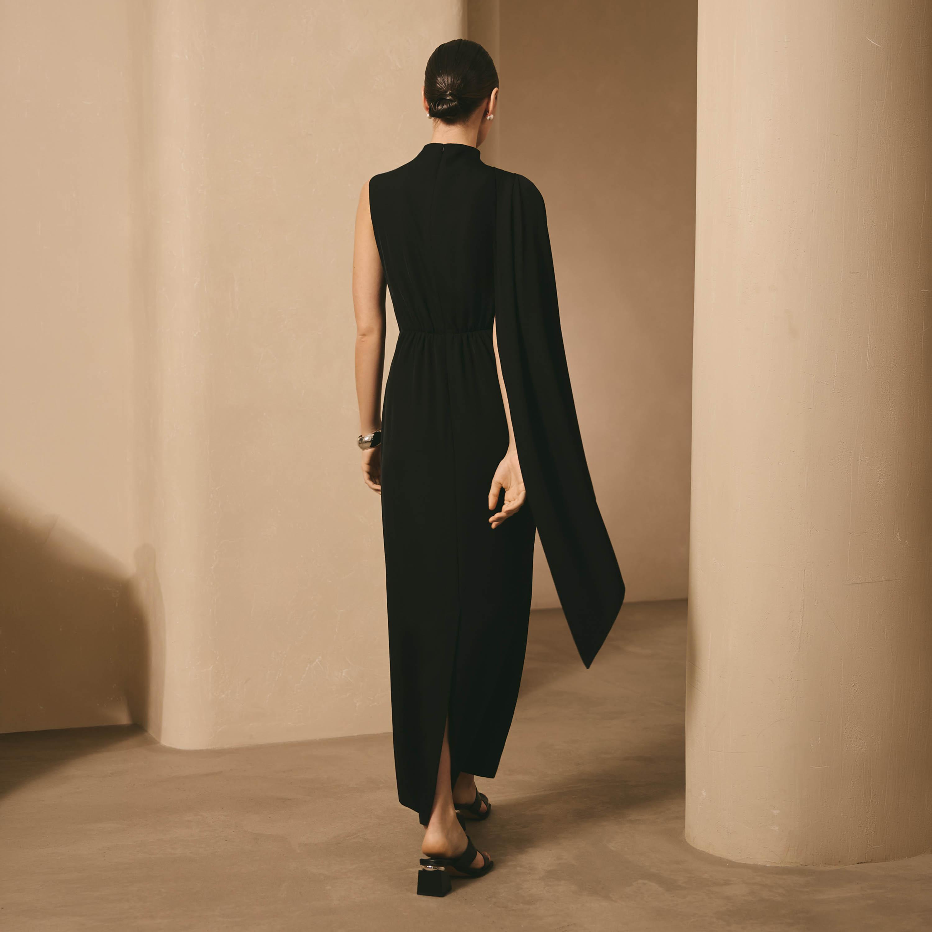 فستان سهرة ميدي ضيق (شيث) بياقة عالية مرنة (موك نيك) من ليتشي-women-clothing-dresses-image-2