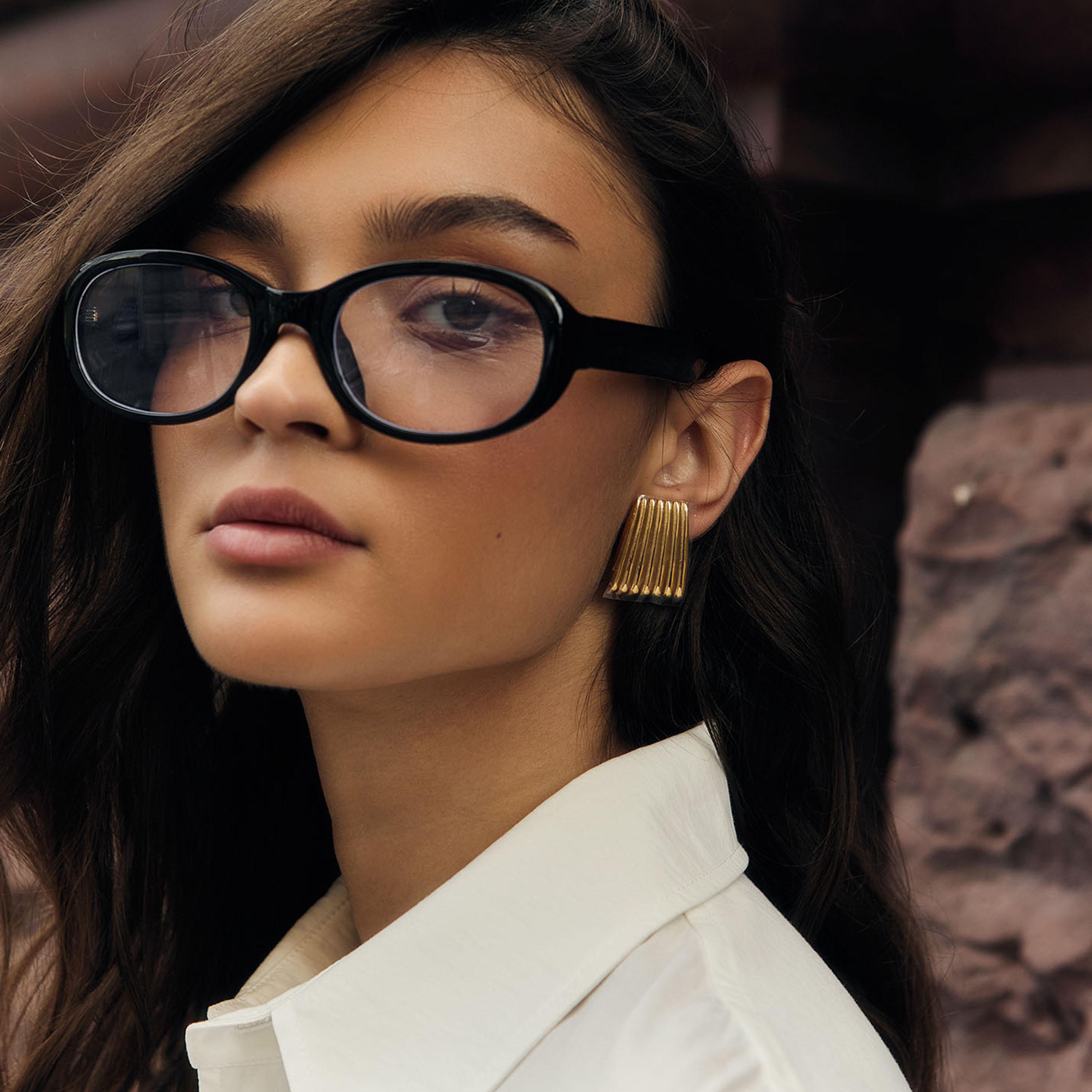 أقراط ليتشي ذهبية صغيرة للنساء من الستانلس ستيل | ear0494-women-watchesandjewellery-jewellery-earrings-image-4