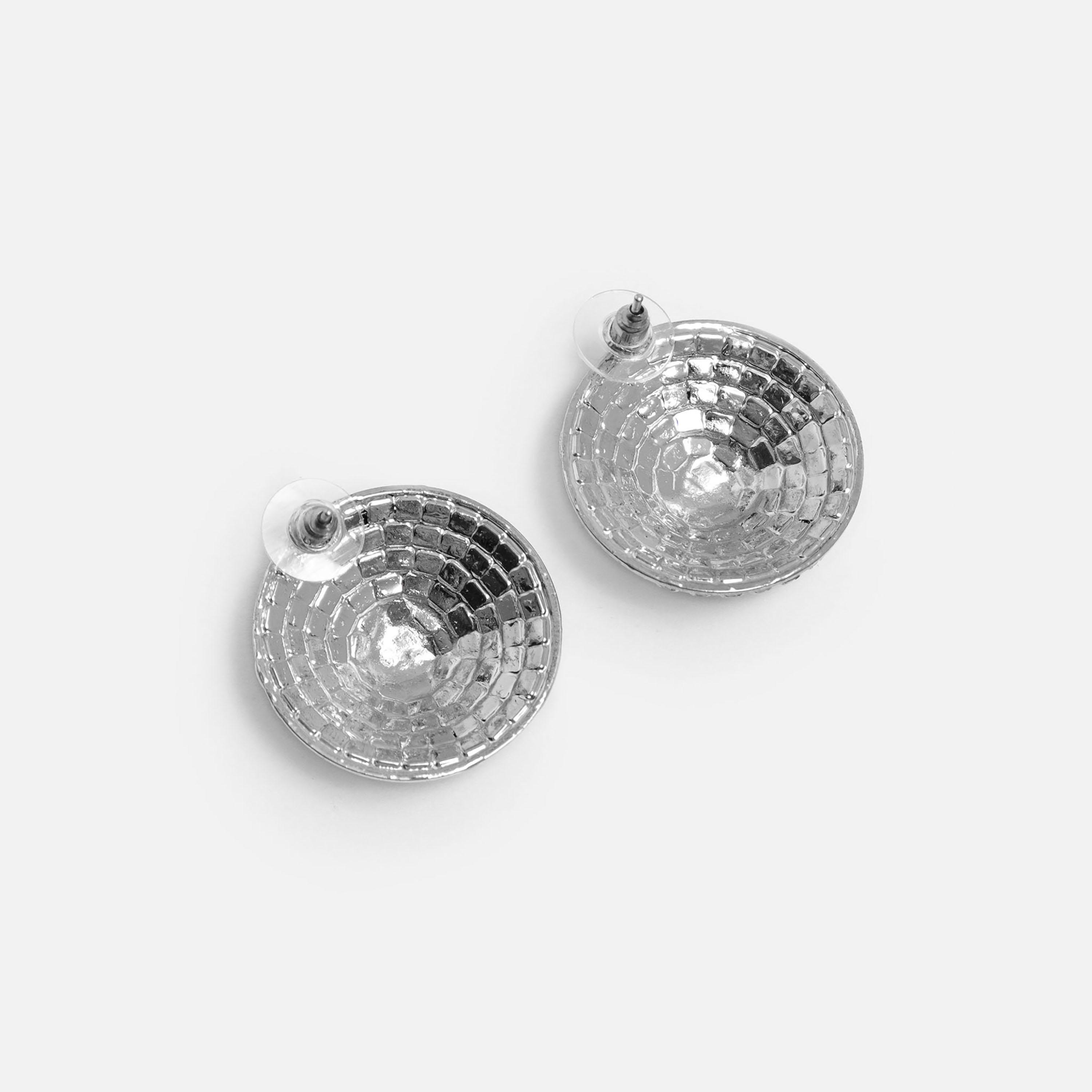 أقراط ليتشي فضية صغيرة للنساء من سبيكة النحاس | ear0559-women-watchesandjewellery-jewellery-earrings-image-3