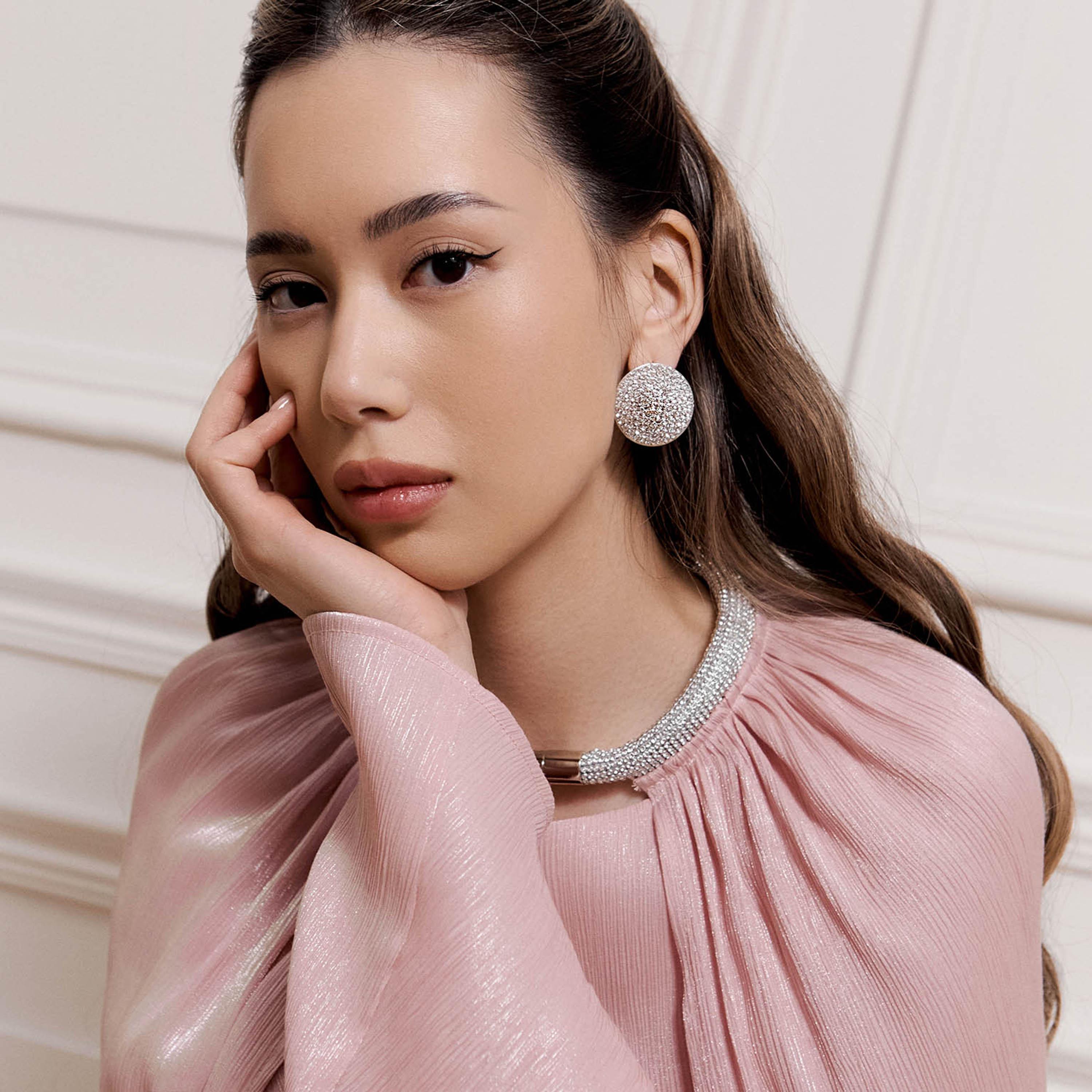 أقراط ليتشي فضية صغيرة للنساء من سبيكة النحاس | ear0559-women-watchesandjewellery-jewellery-earrings-image-4