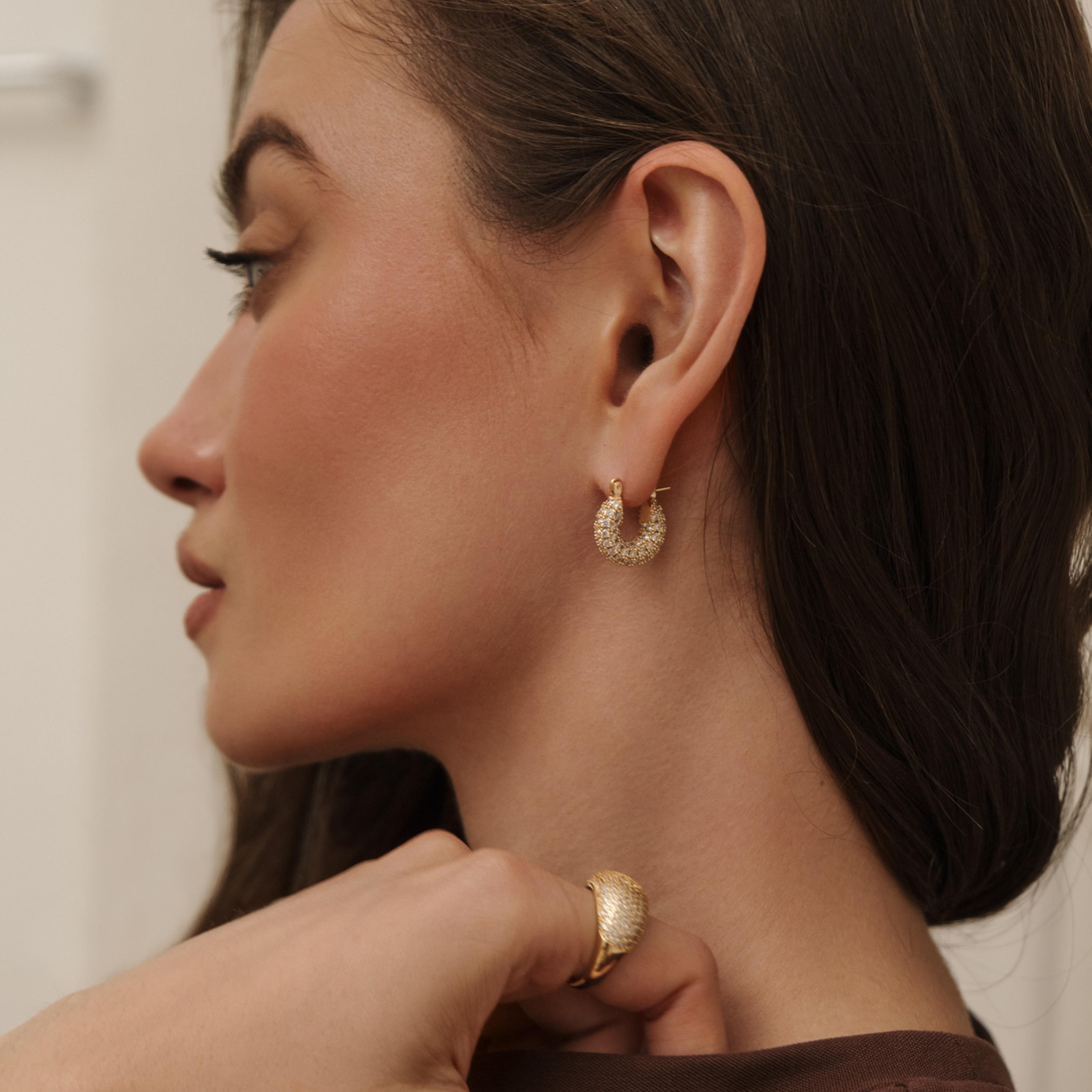 أقراط ليتشي ذهبية حلقية للنساء من سبيكة النحاس | ear0595-women-watchesandjewellery-jewellery-earrings-image-1