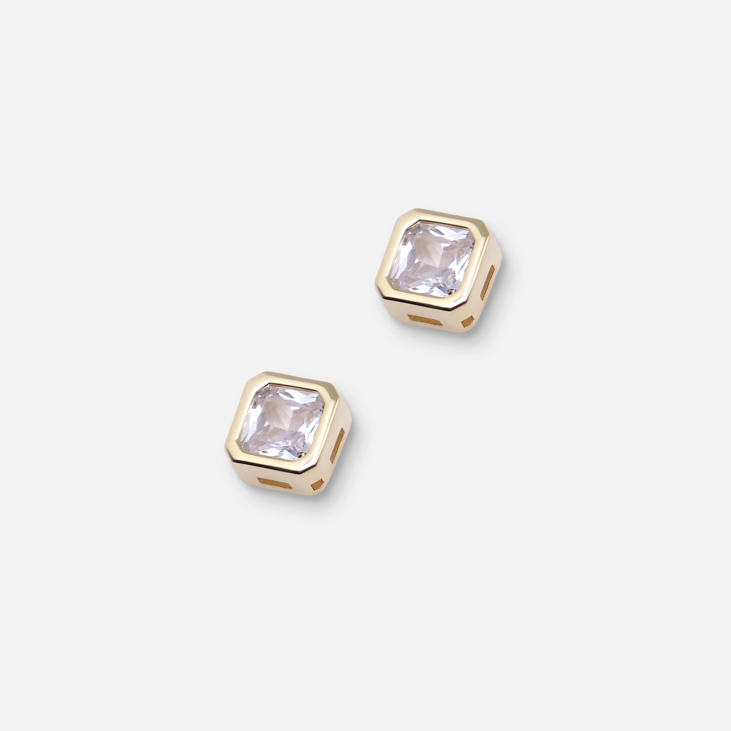 أقراط ليتشي ذهبية صغيرة للنساء من النحاس | ear0613-women-watchesandjewellery-jewellery-earrings-image-2