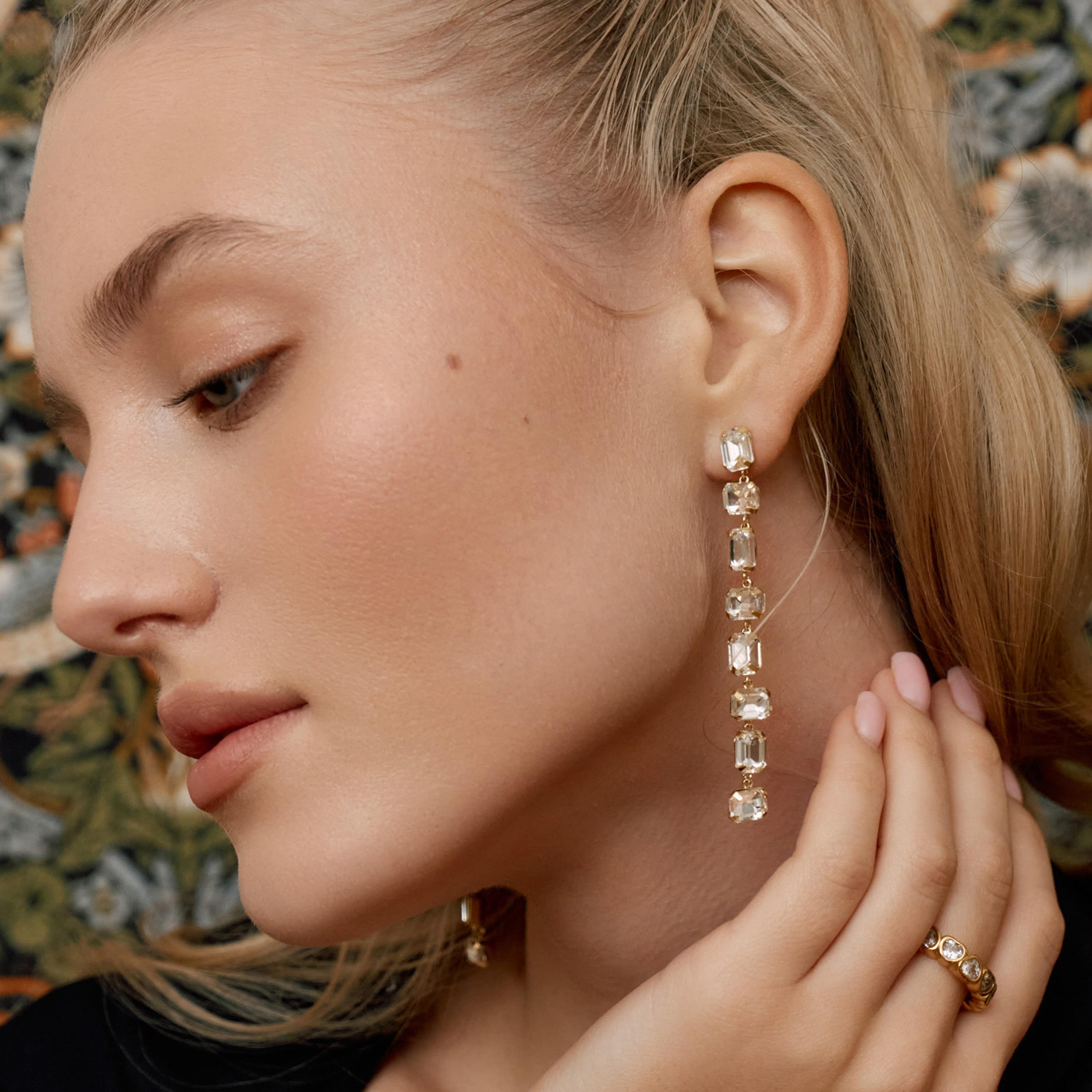 أقراط ليتشي ذهبية متدلية للنساء من النحاس | ear0619-women-watchesandjewellery-jewellery-earrings-image-1