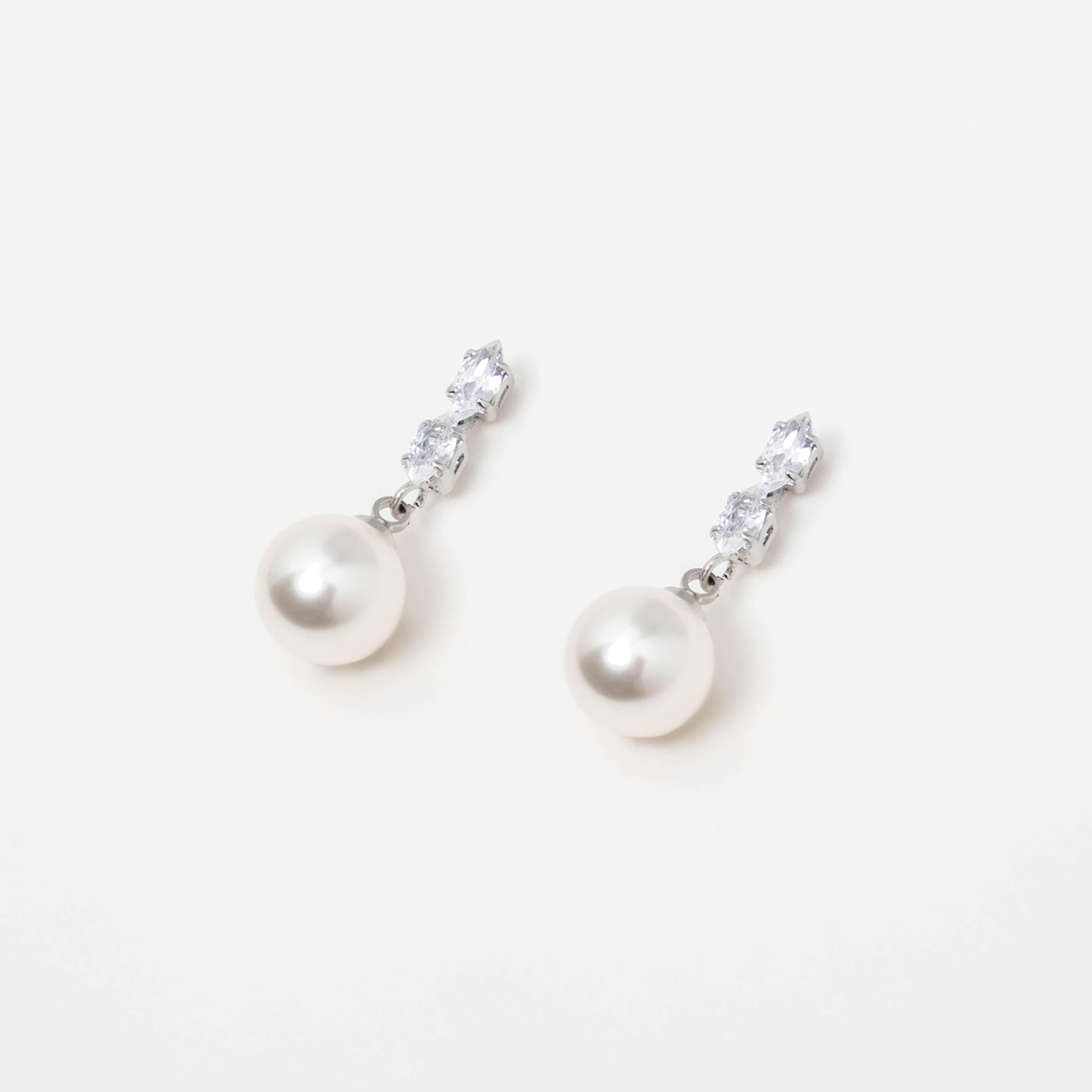 أقراط ليتشي فضية صغيرة للنساء من النحاس | ear0648-women-watchesandjewellery-jewellery-earrings-image-2