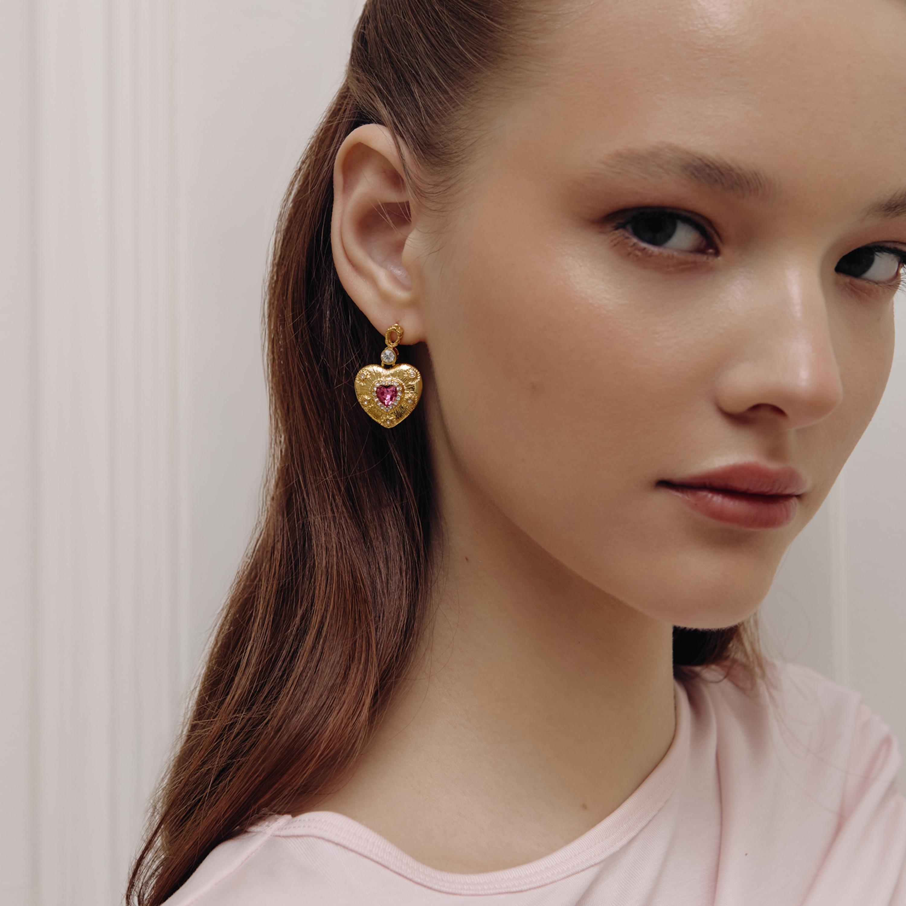 أقراط ليتشي ذهبية متدلية للنساء من النحاس | ear0656-women-watchesandjewellery-jewellery-earrings-image-4
