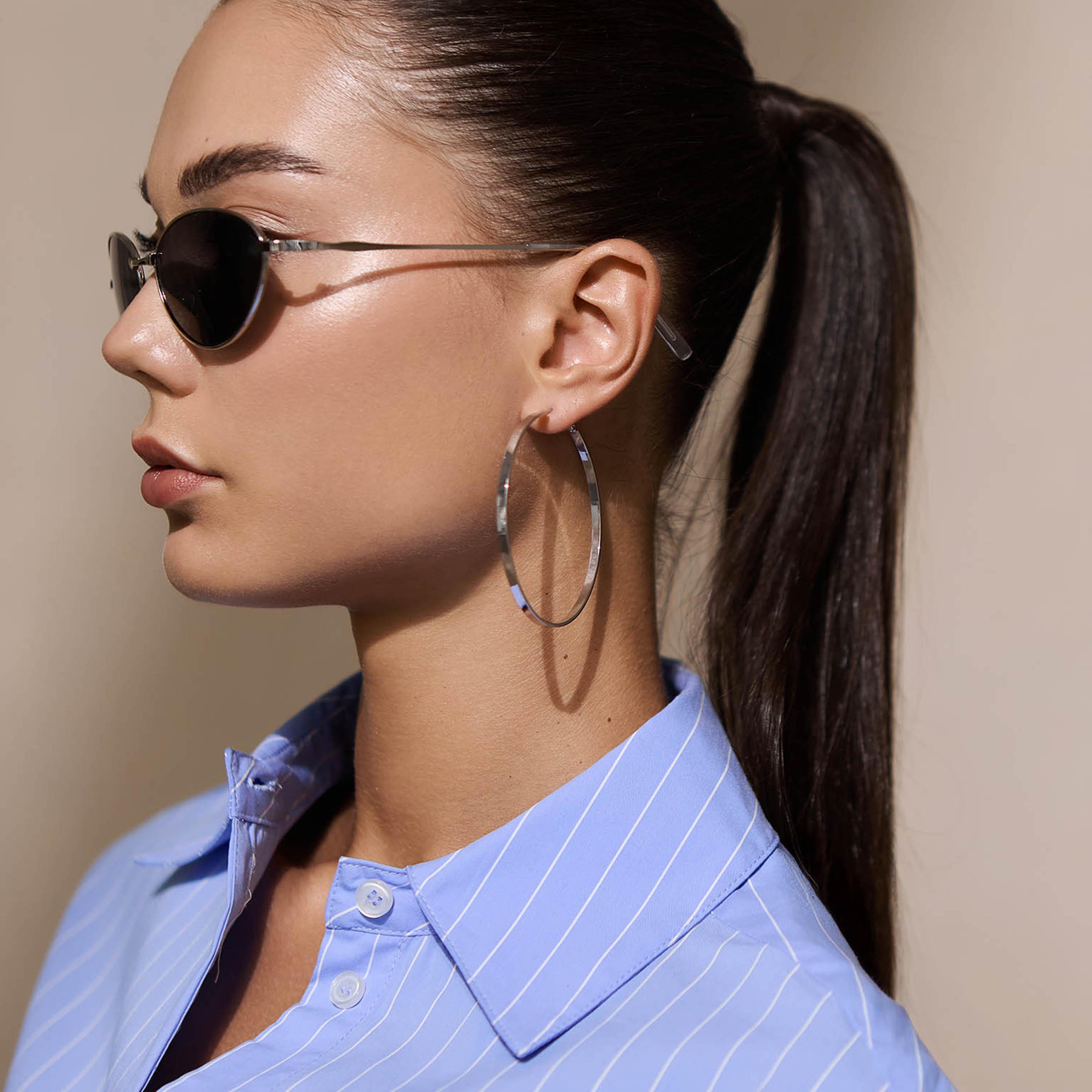 أقراط ليتشي فضية حلقية للنساء من سبيكة النحاس | ear0667-women-watchesandjewellery-jewellery-earrings-image-5
