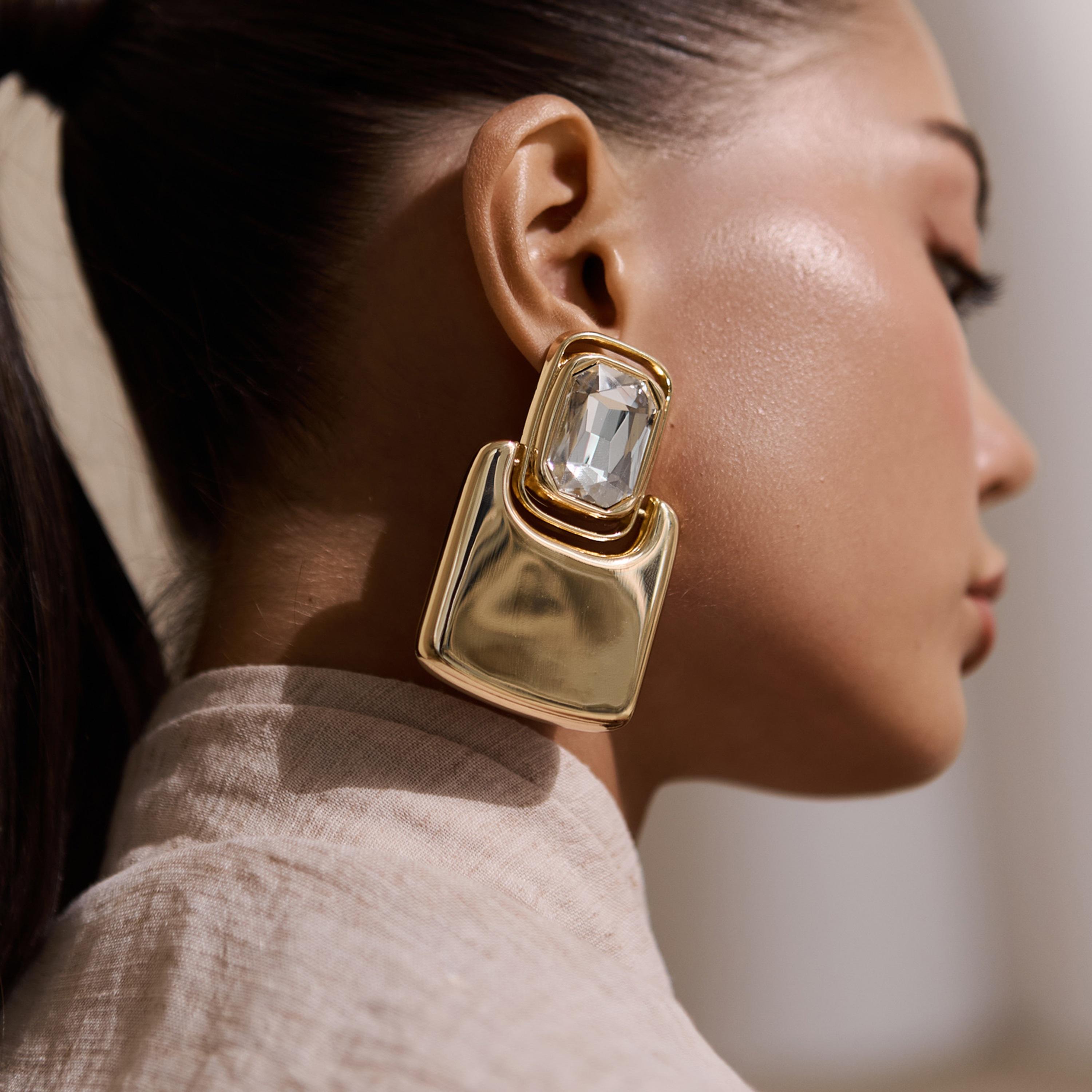 أقراط ليتشي ذهبية متدلية للنساء من سبيكة الزنك | ear0687-women-watchesandjewellery-jewellery-earrings-image-1