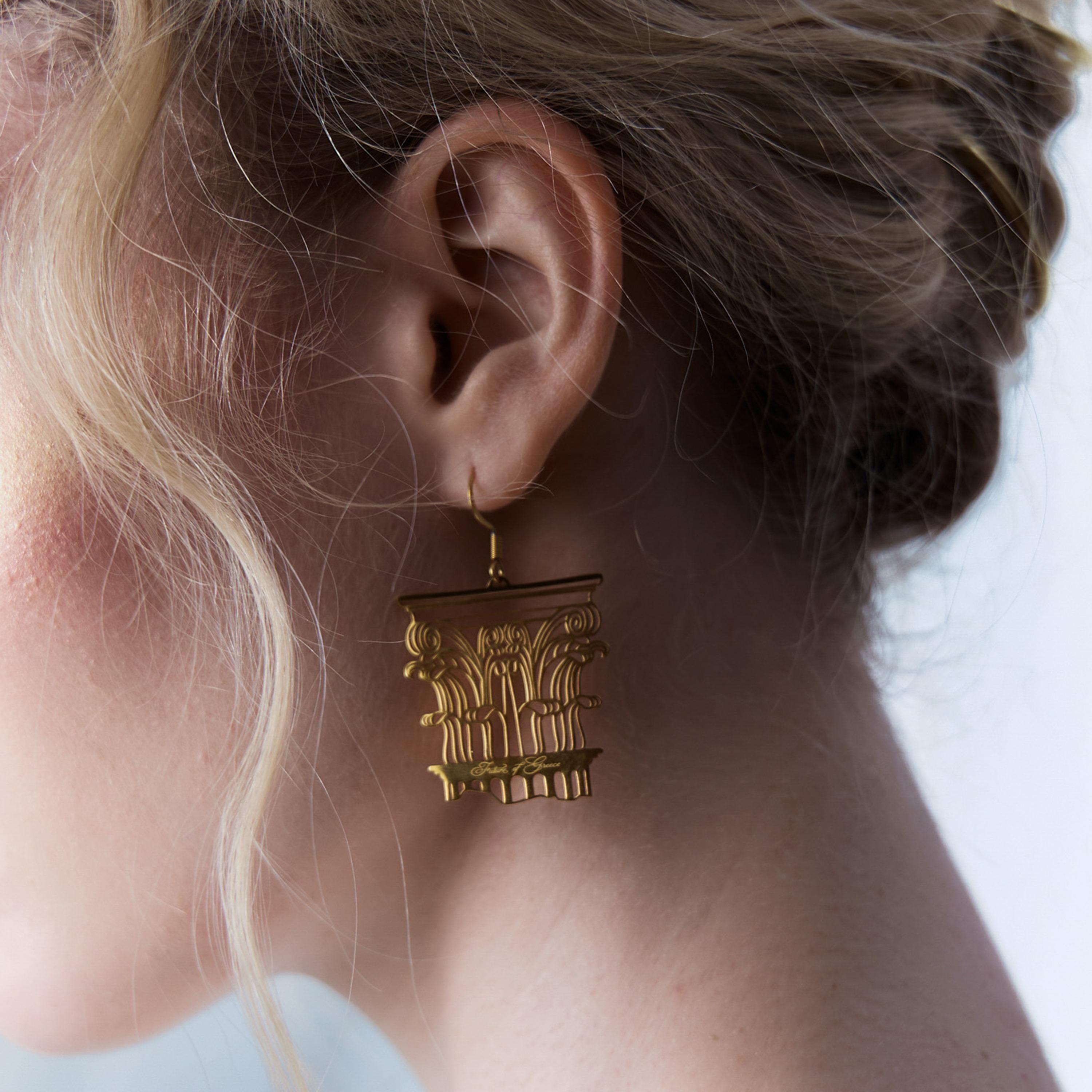 أقراط ليتشي ذهبية متدلية للنساء من الستانلس ستيل | ear0689-women-watchesandjewellery-jewellery-earrings-image-4