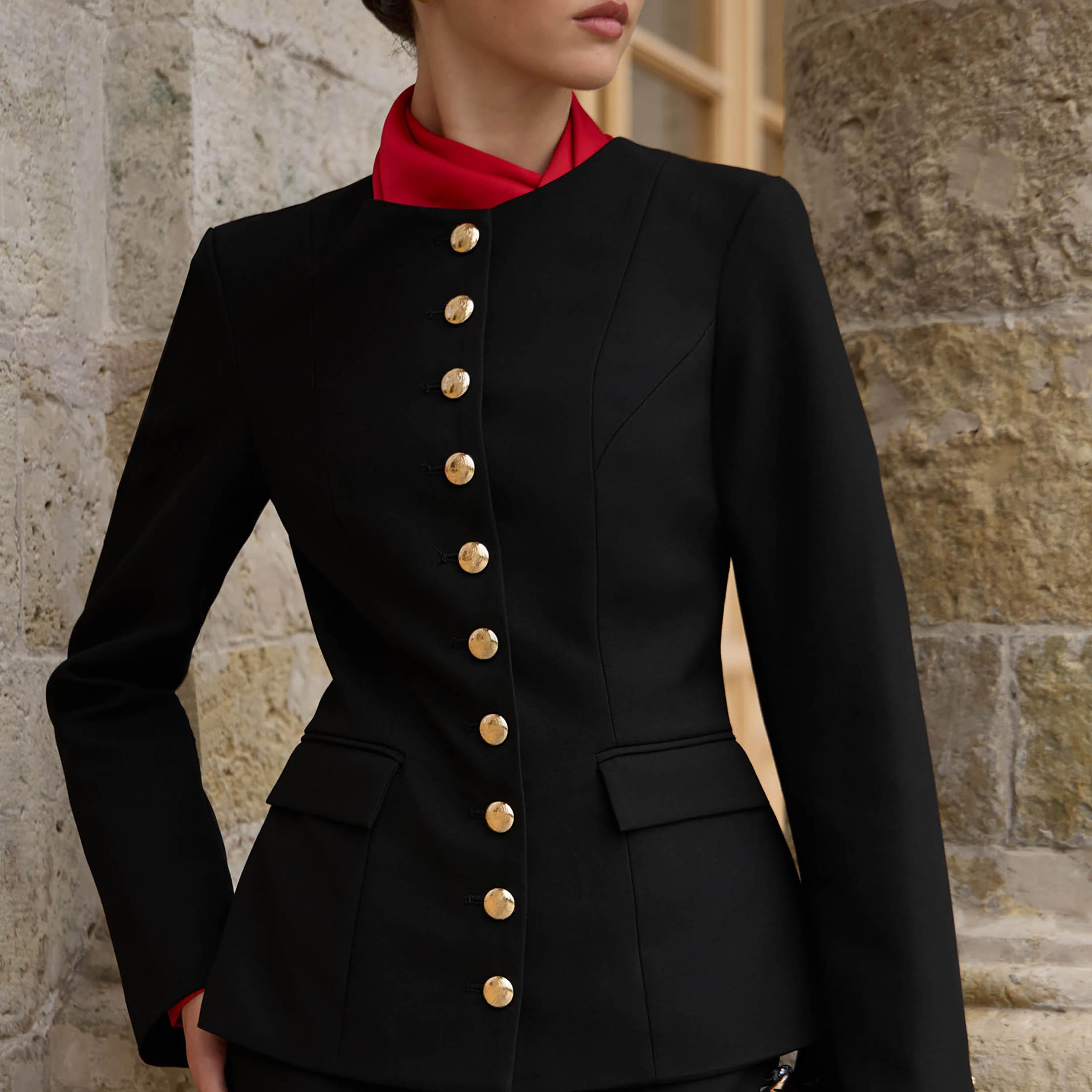 بلازر نسائي باللون الأسود من ليتشي-women-clothing-coatsandjackets-blazers-image-4