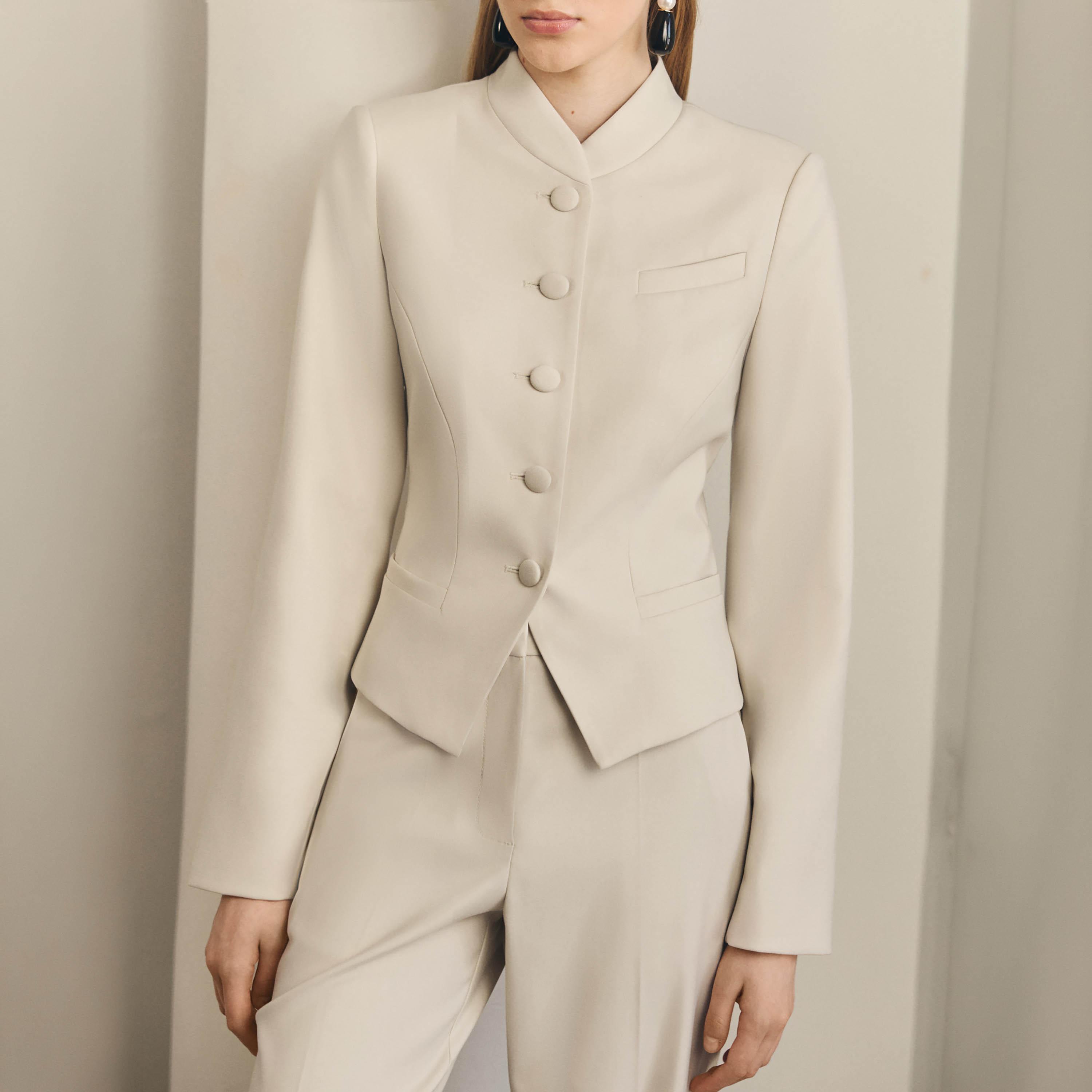 بلازر نسائي بياقة ماندارين باللون البيج من ليتشي-women-clothing-coatsandjackets-blazers-image-5