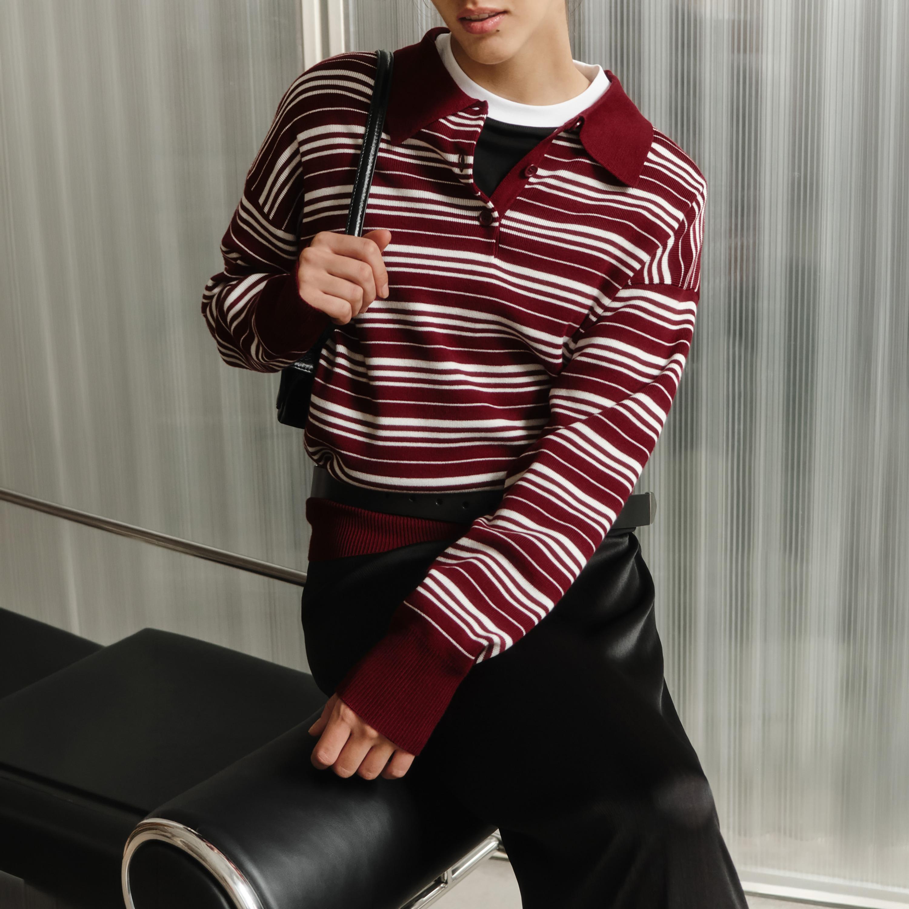 سويتر حريمي مخطط بياقة وأكمام ساقطة من ليتشي-women-winterwear-cardigansandjumpers-jumpers-image-1