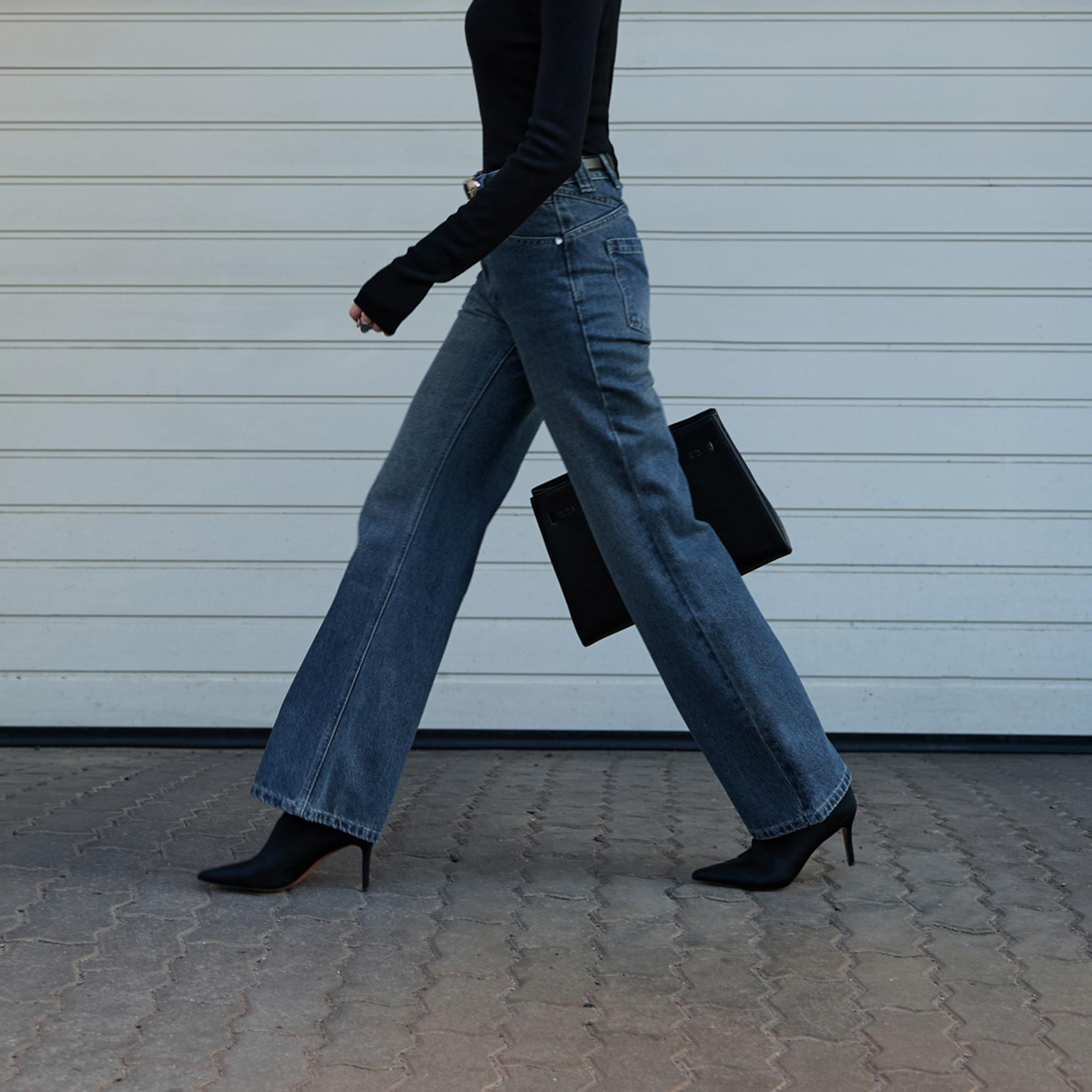 بنطلون جينز أزرق للنساء من ليتشي-women-clothing-bottoms-jeans-image-3