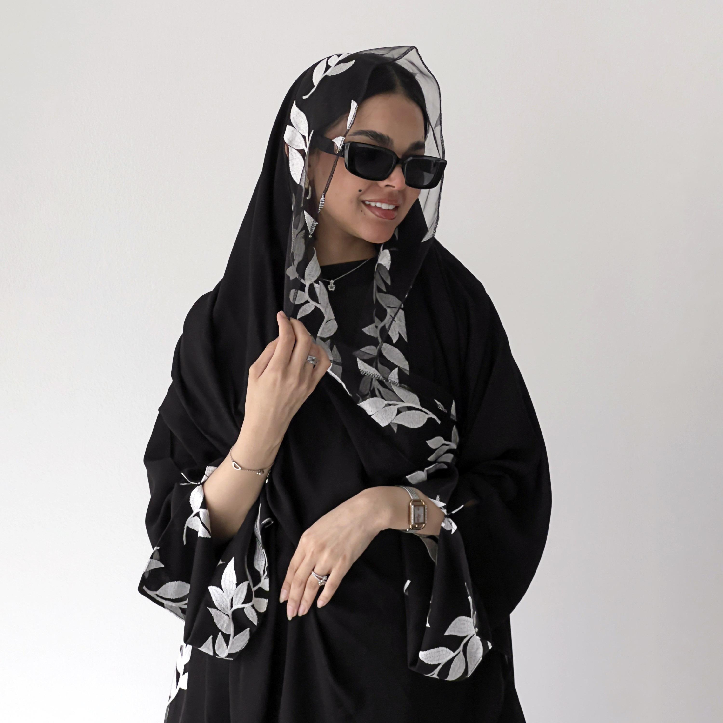 Lusin Abaya Black Slit Sleeves Leaf Embroidered Royal Crepe Women's Abaya with Hijab-women-arabicclothing-abayas-image-2
