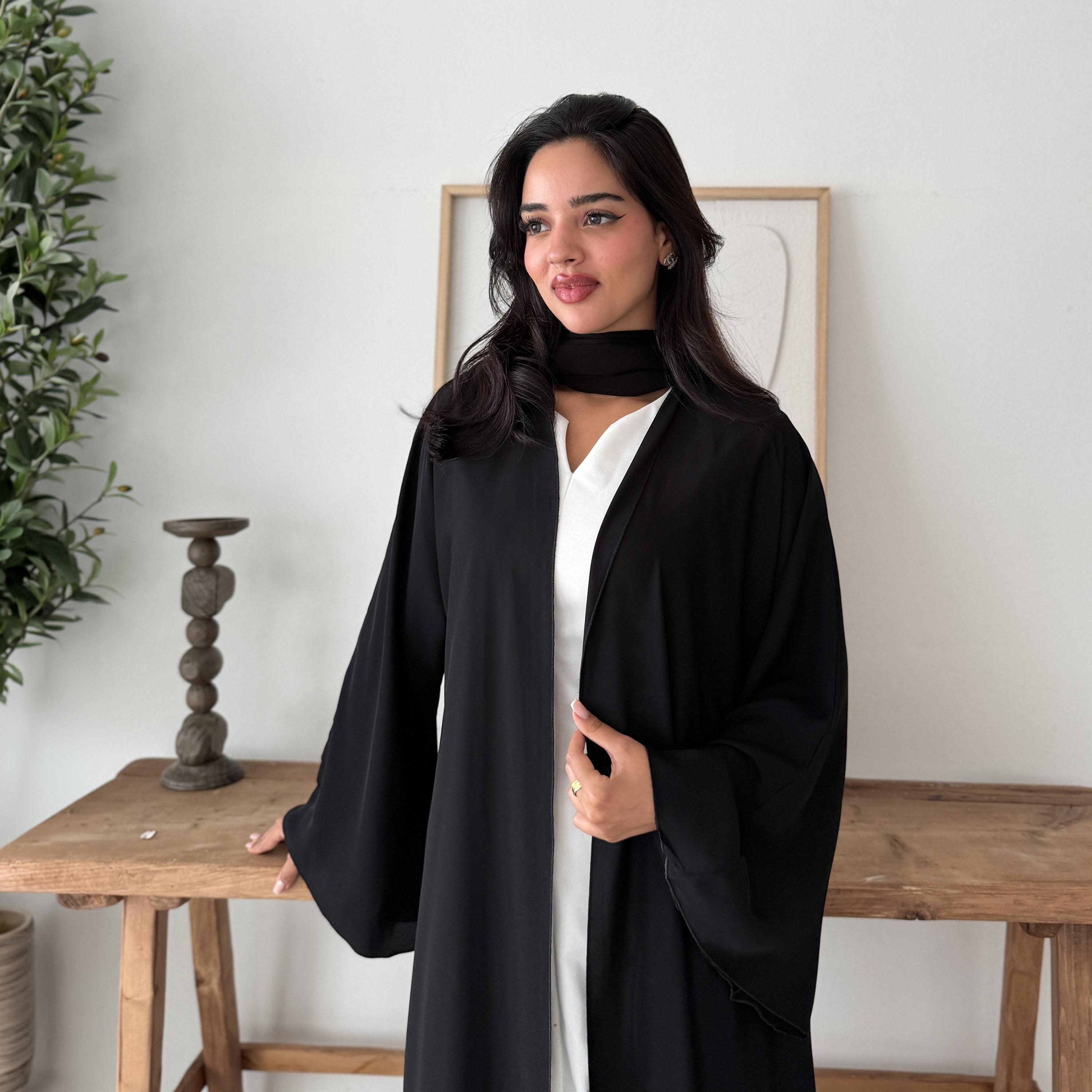 Lusin abaya Black Flared Sleeves Nawaem Plus Women's Abaya with Hijab-women-arabicclothing-abayas-image-3