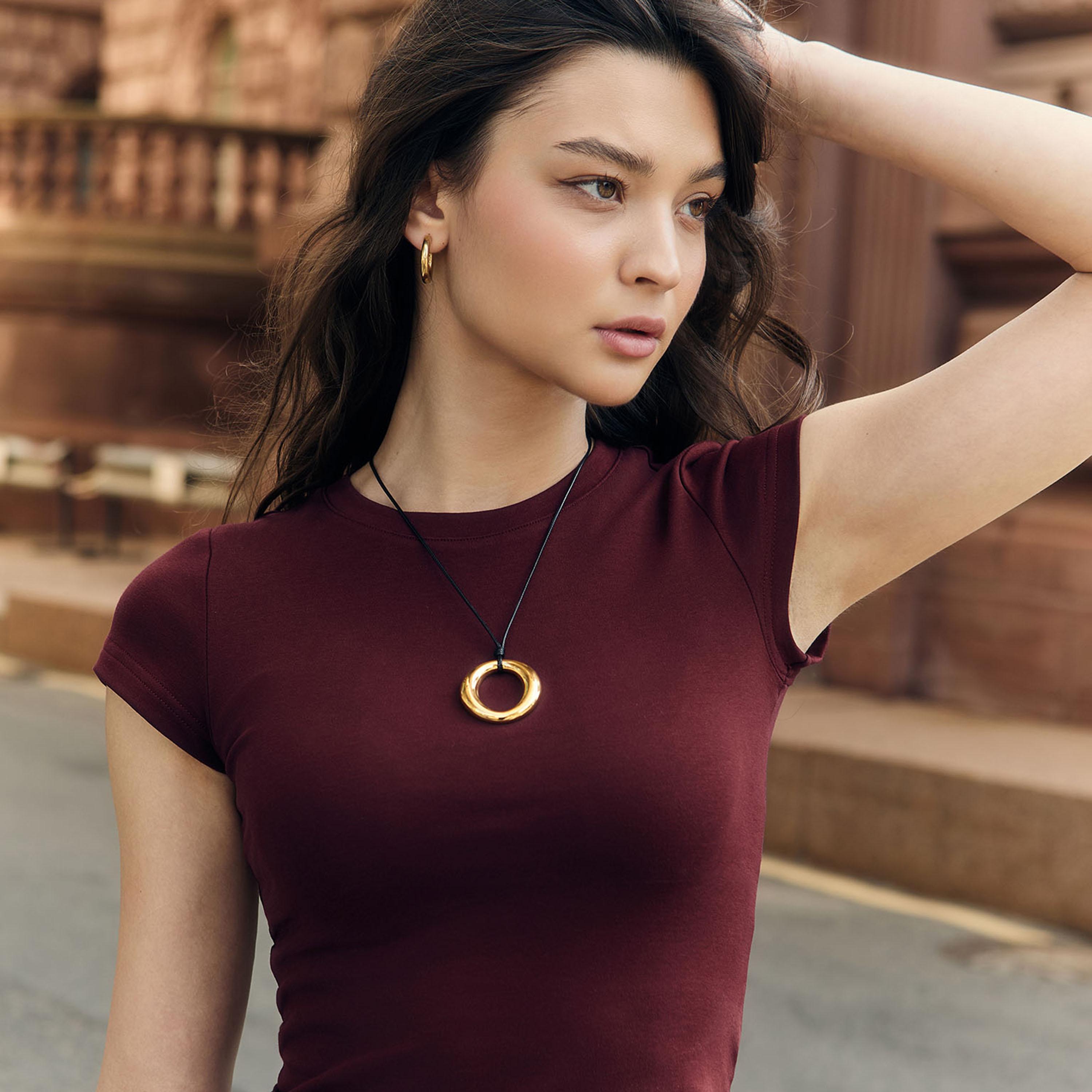 عقد بقلادة ليتشي ذهبي للنساء من سبيكة النحاس | مقاس موحد | ncl0199-women-watchesandjewellery-jewellery-necklacesandpendants-image-1