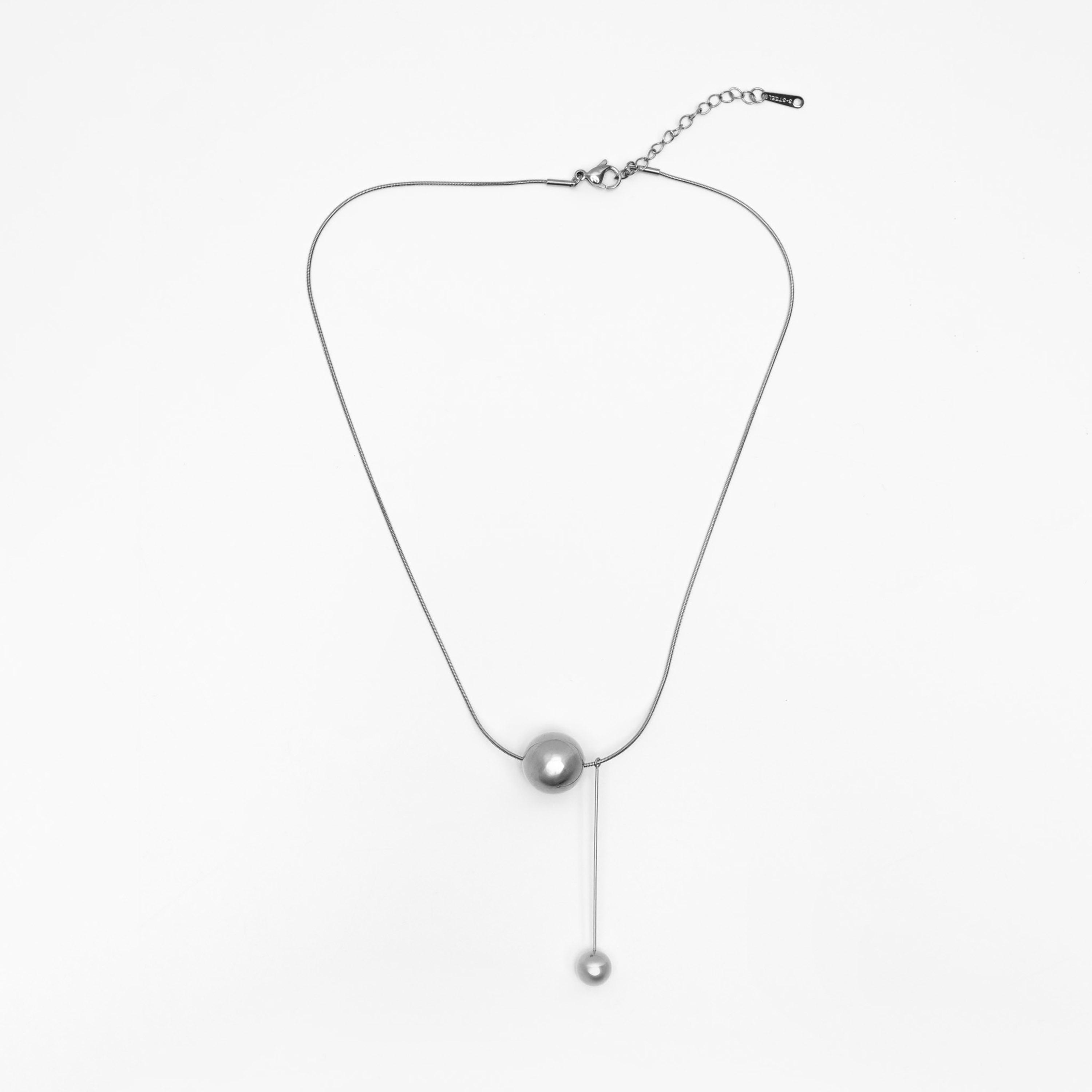 عقد بقلادة لؤلؤ ليتشي فضي للنساء من الستانلس ستيل | مقاس موحد | ncl0228-women-watchesandjewellery-jewellery-necklacesandpendants-image-2