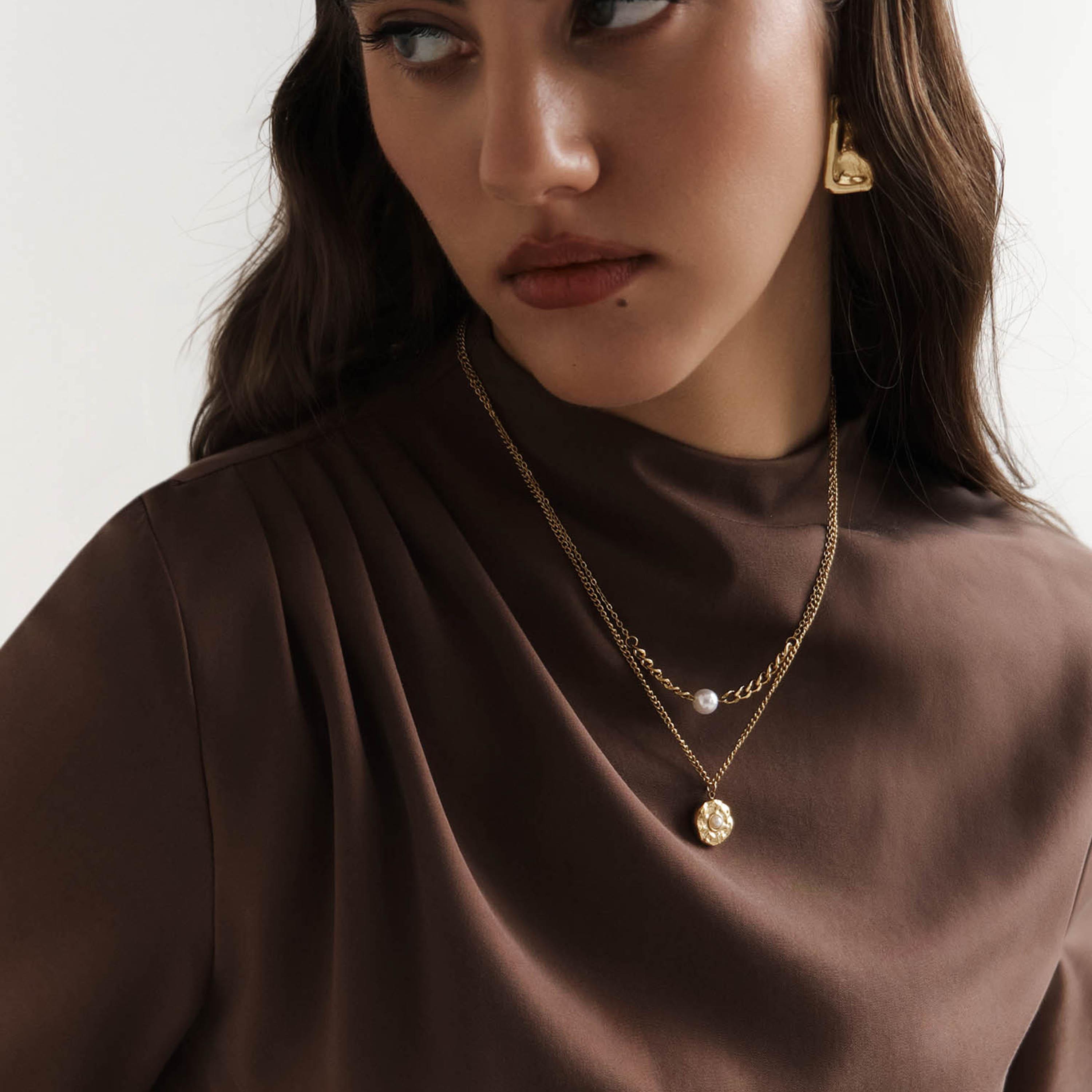 عقد ليتشي ذهبي متعدد الطبقات للنساء من الستانلس ستيل | مقاس موحد | ncl0242-women-watchesandjewellery-jewellery-necklacesandpendants-image-1