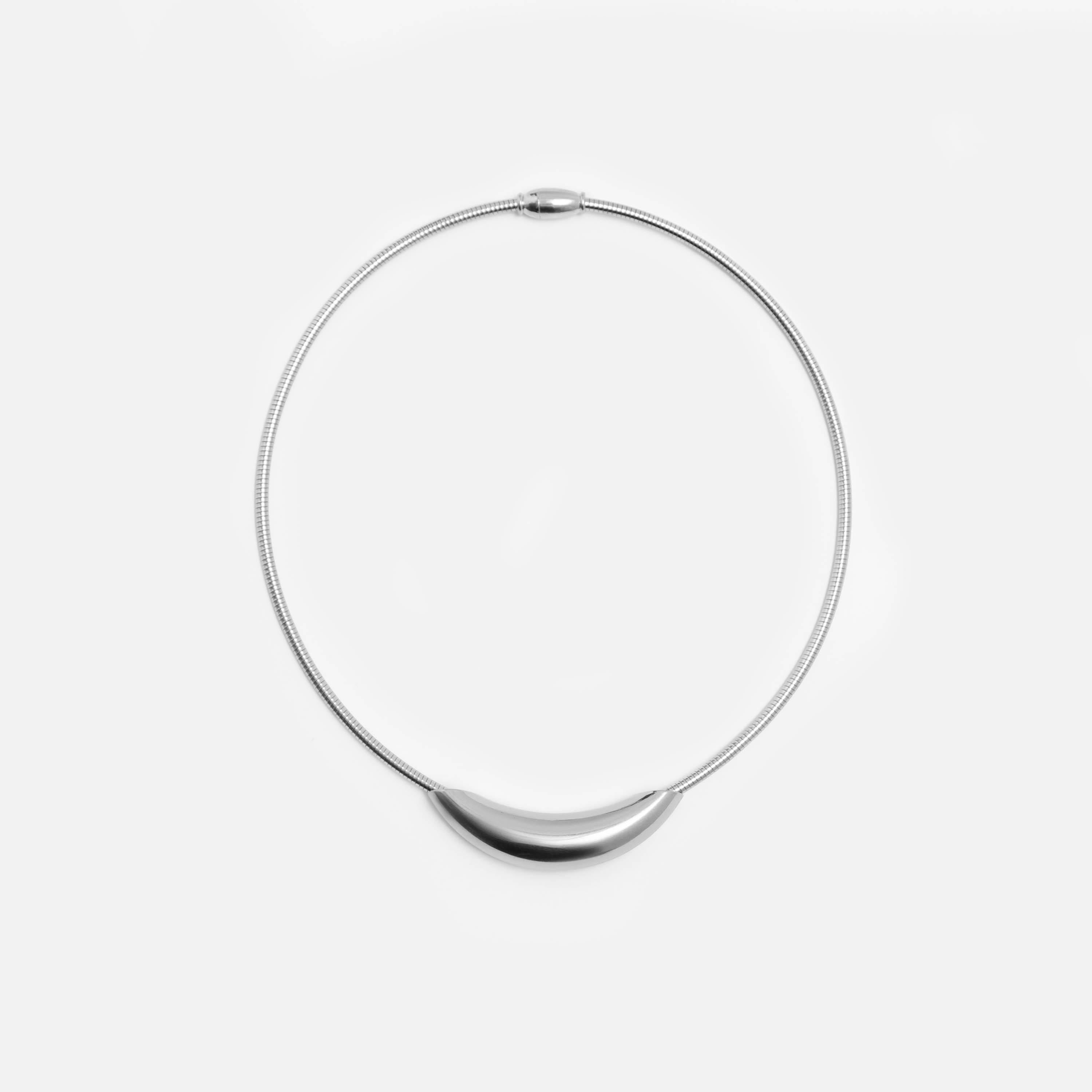 عقد تشوكر ليتشي فضي للنساء من الستانلس ستيل | مقاس موحد | ncl0255-women-watchesandjewellery-jewellery-necklacesandpendants-image-2