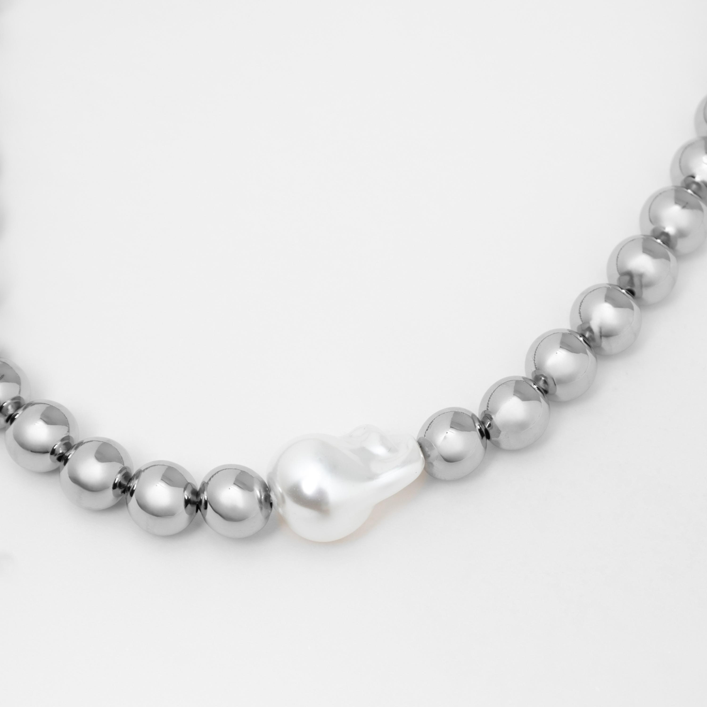 عقد سلسلة ليتشي فضي بمرصع باللؤلؤ من الستانلس ستيل | مقاس موحد | ncl0273-women-watchesandjewellery-jewellery-necklacesandpendants-image-3